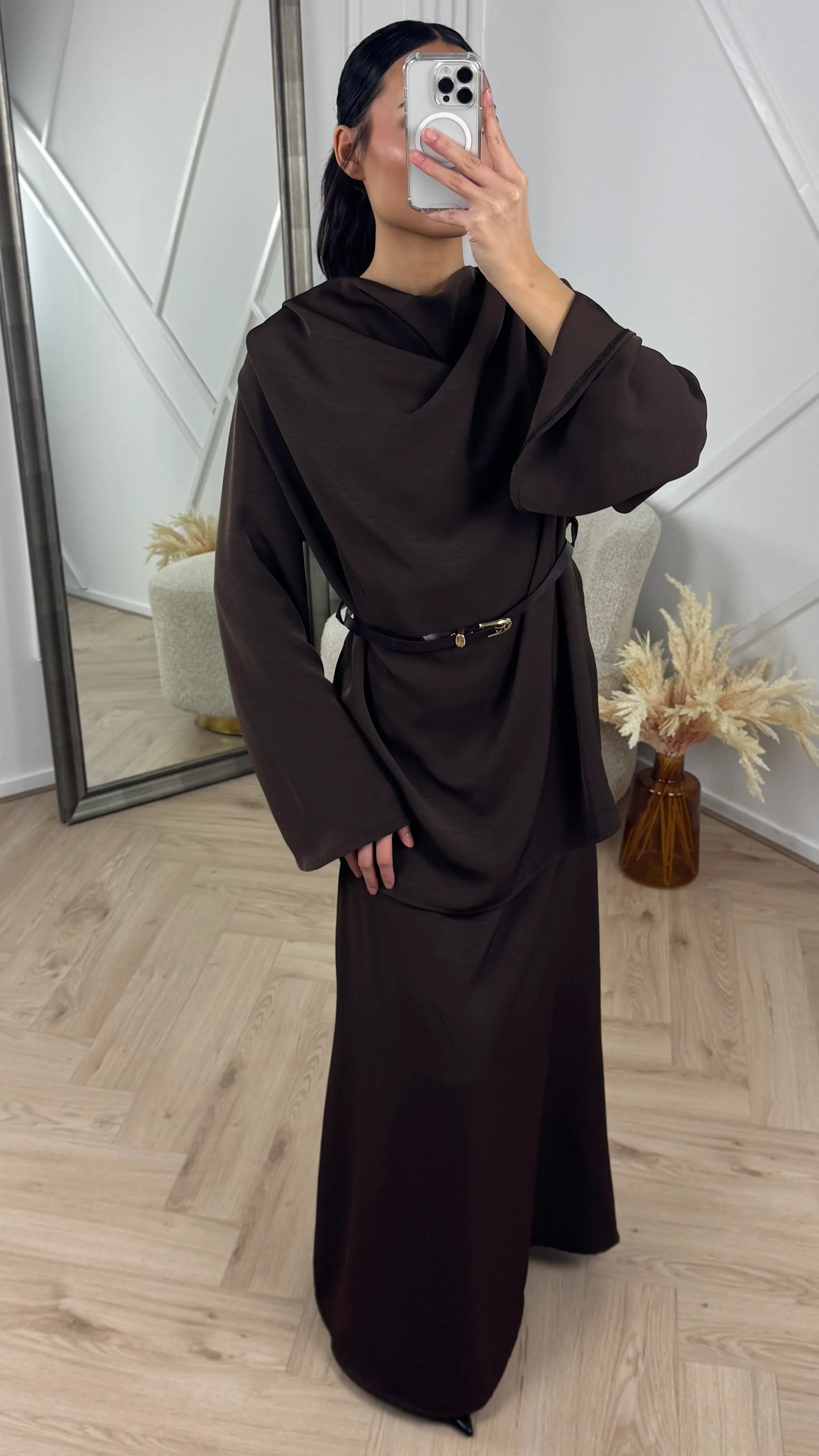 2-Piece Set met Ceintuur en Watervalhals - Image 4
