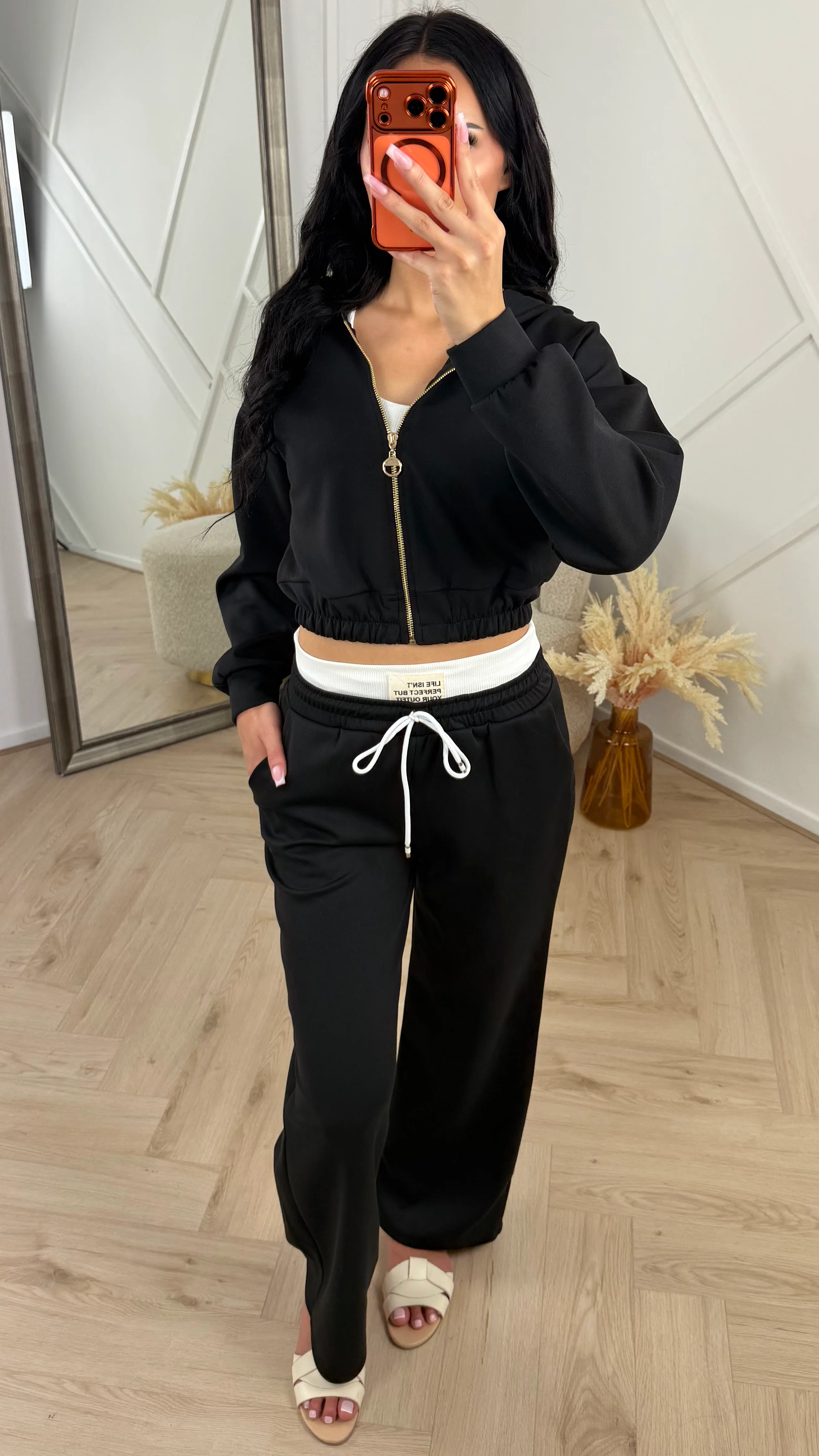 3-Delige Lounge Set met Wide Leg Broek en Tanktop - Image 4