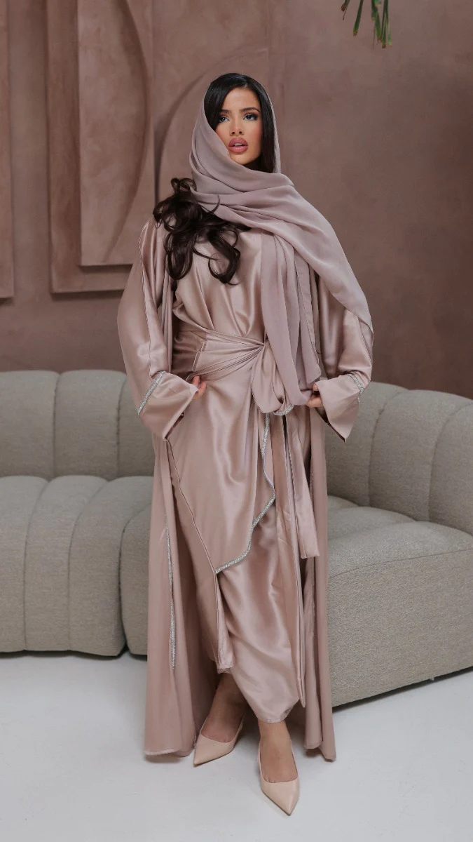 786 | Kimono Diamond Detail + Tie Belt Dress + Scarf - Image 2