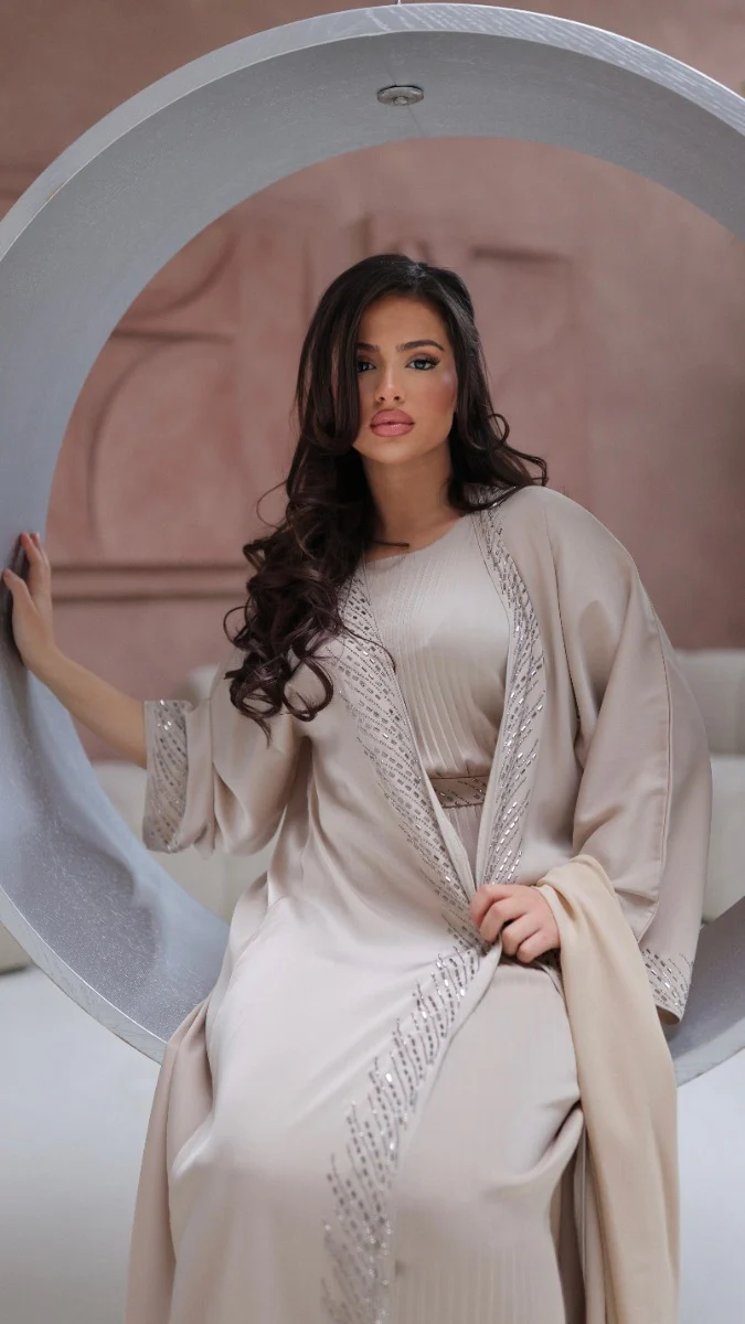 786 | Kimono Stones Detail + Pleated Dress + Tie Belt + Scarf - Image 4