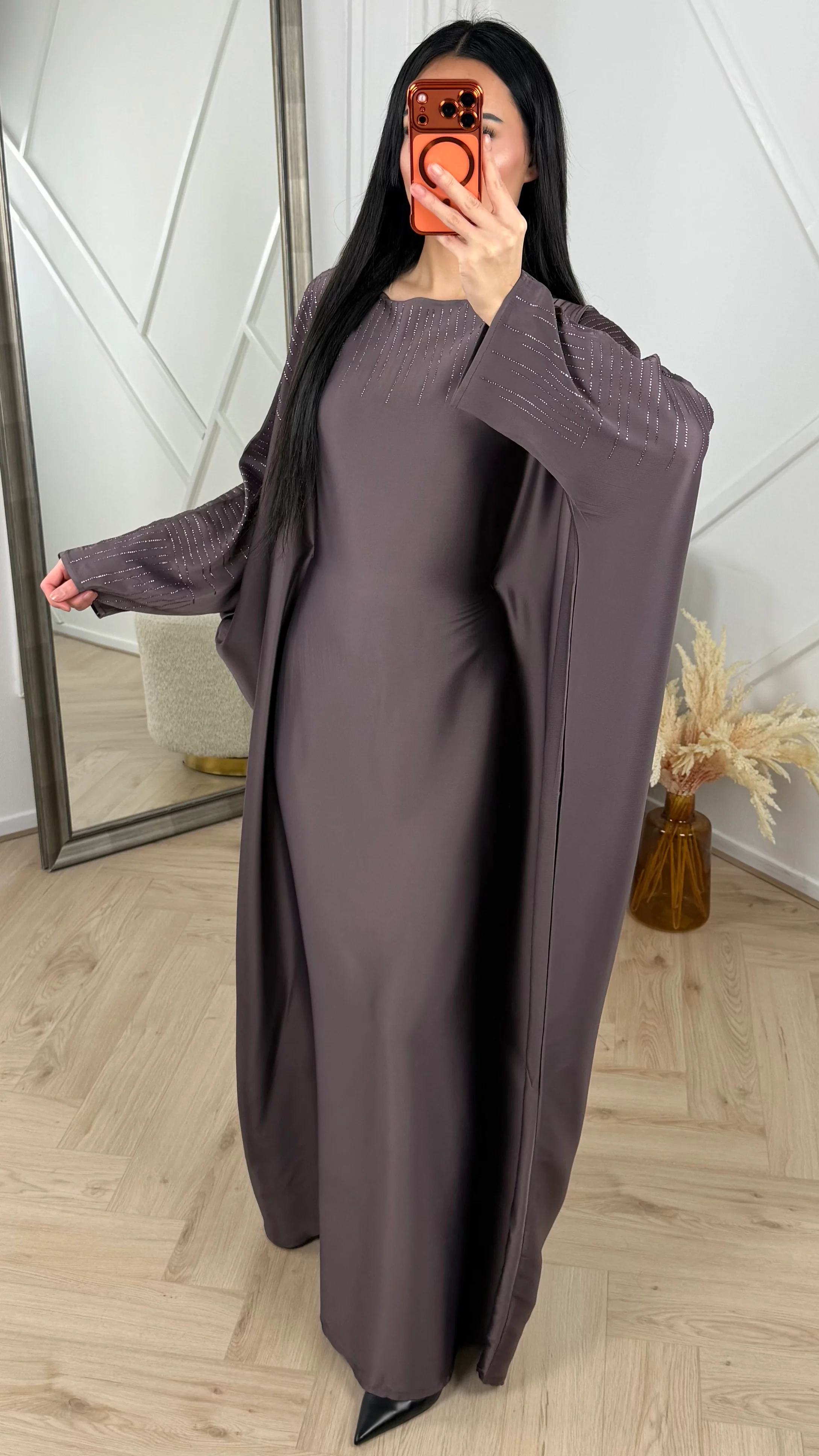 Abaya Jurk met Strass Details en Cape Mouwen - Image 4