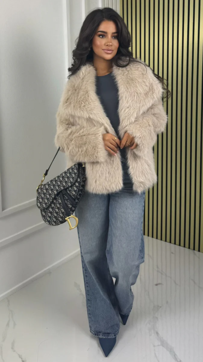 Big Collar Faux Fur Teddy Jacket 39173 - Image 8