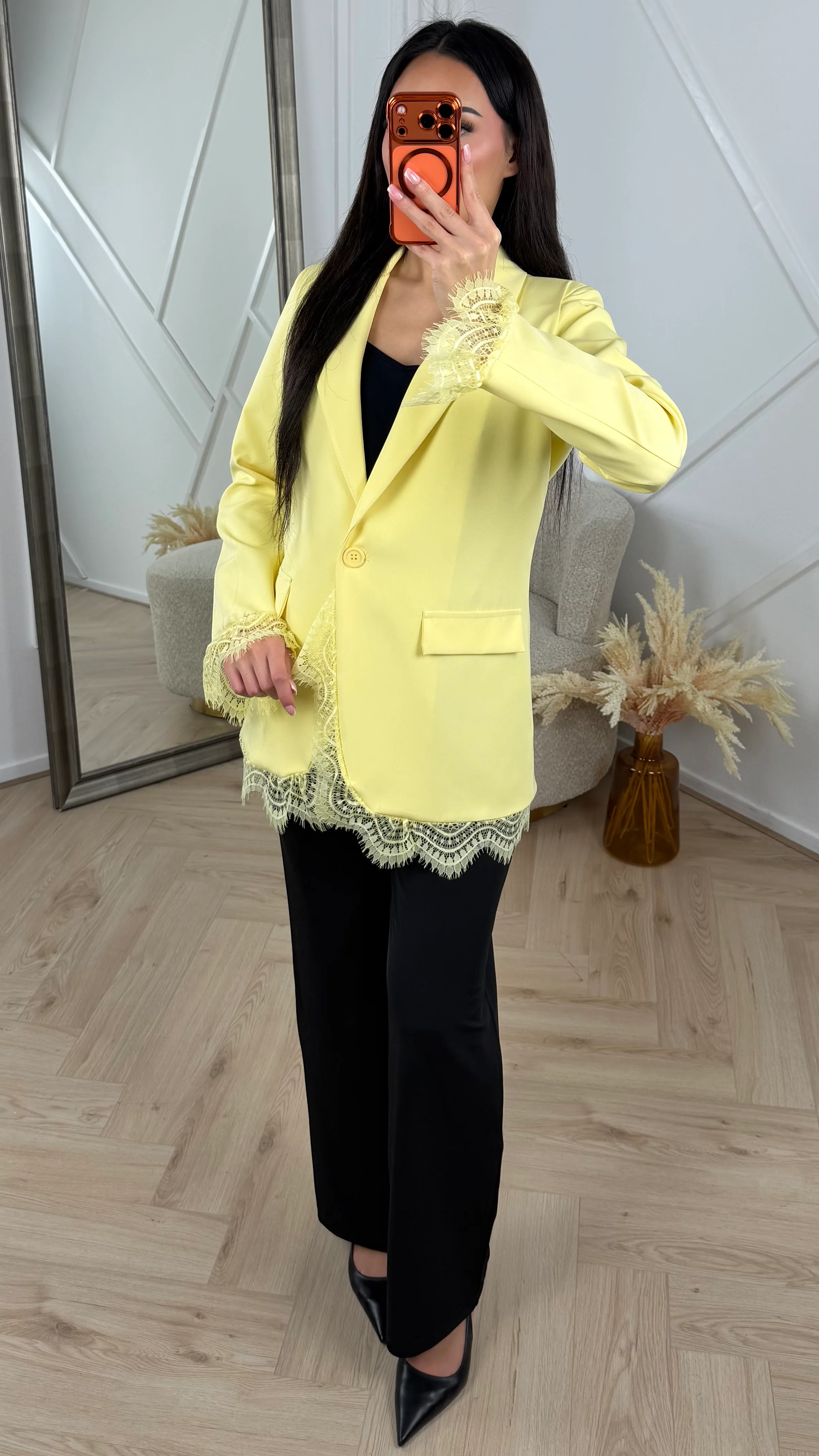 Blazer met Kantdetails en Satijnen Voering - Image 6