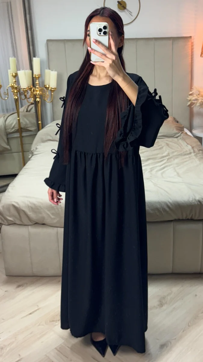 Bow Ties Abaya Ruffle Sleeve Detail - Image 6