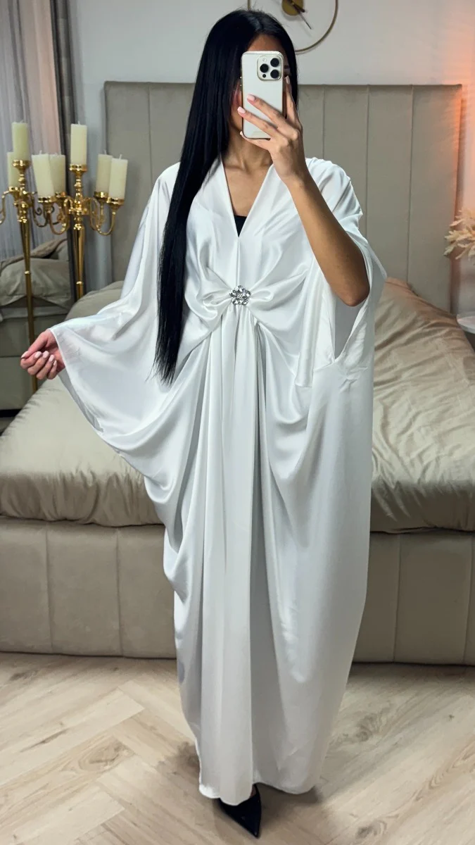 Brooch Detail Oversized Satin Dress - Image 22