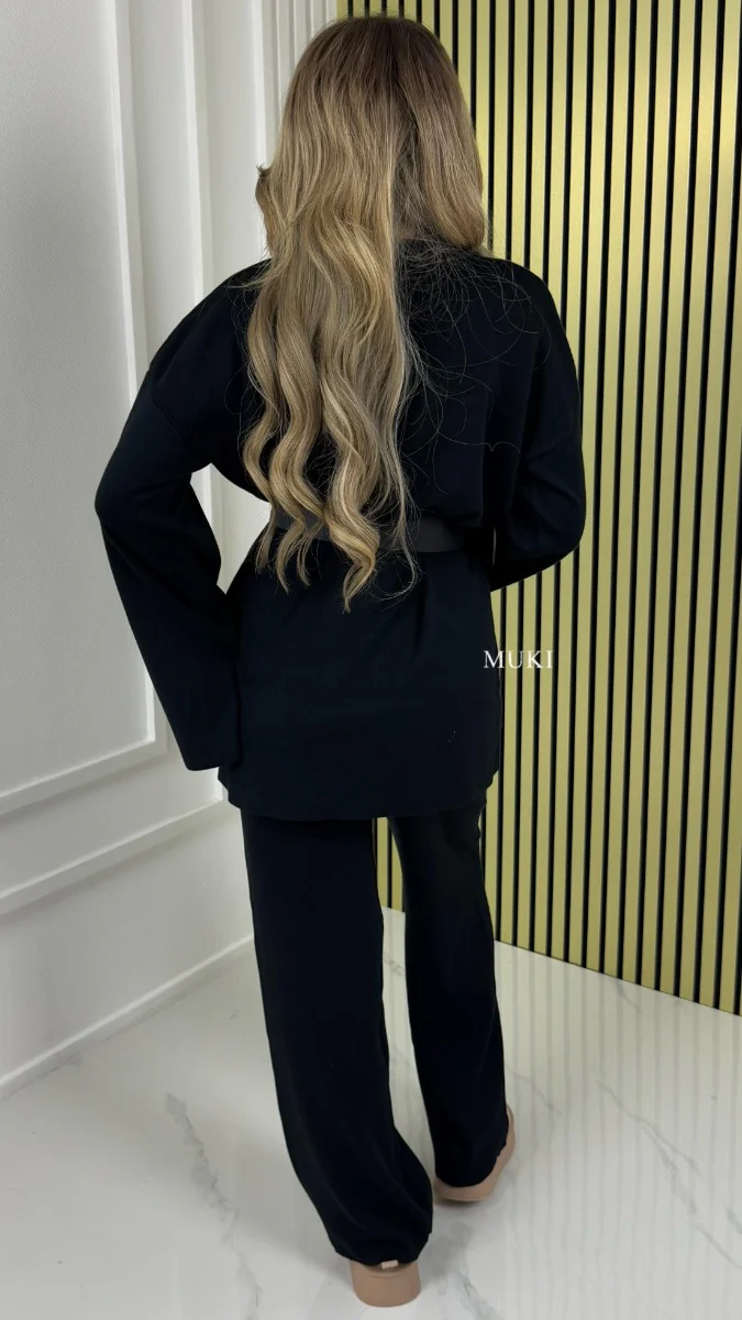 BY FARAH Premium Essential Knit Set With Belt - Image 4