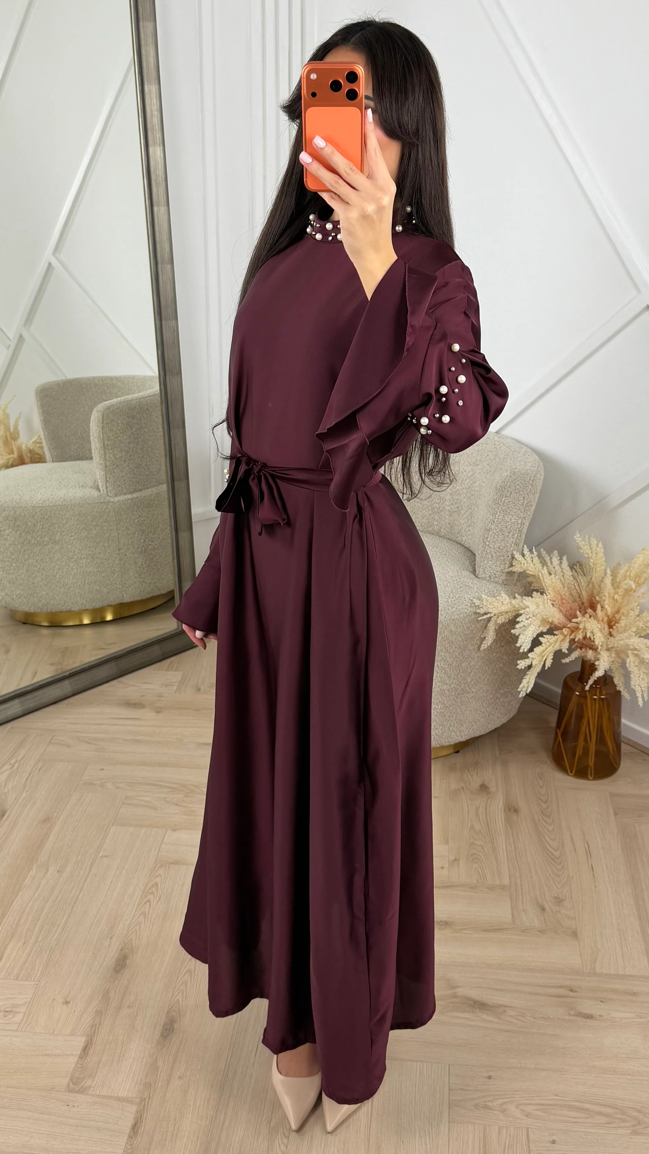 Elegante Abaya met Parel Details en Ceintuur - Image 8