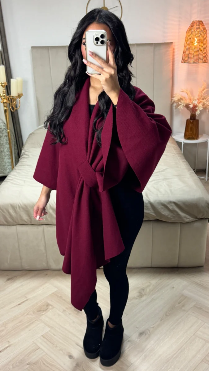 Essential Wrap Poncho Oversized - Image 11