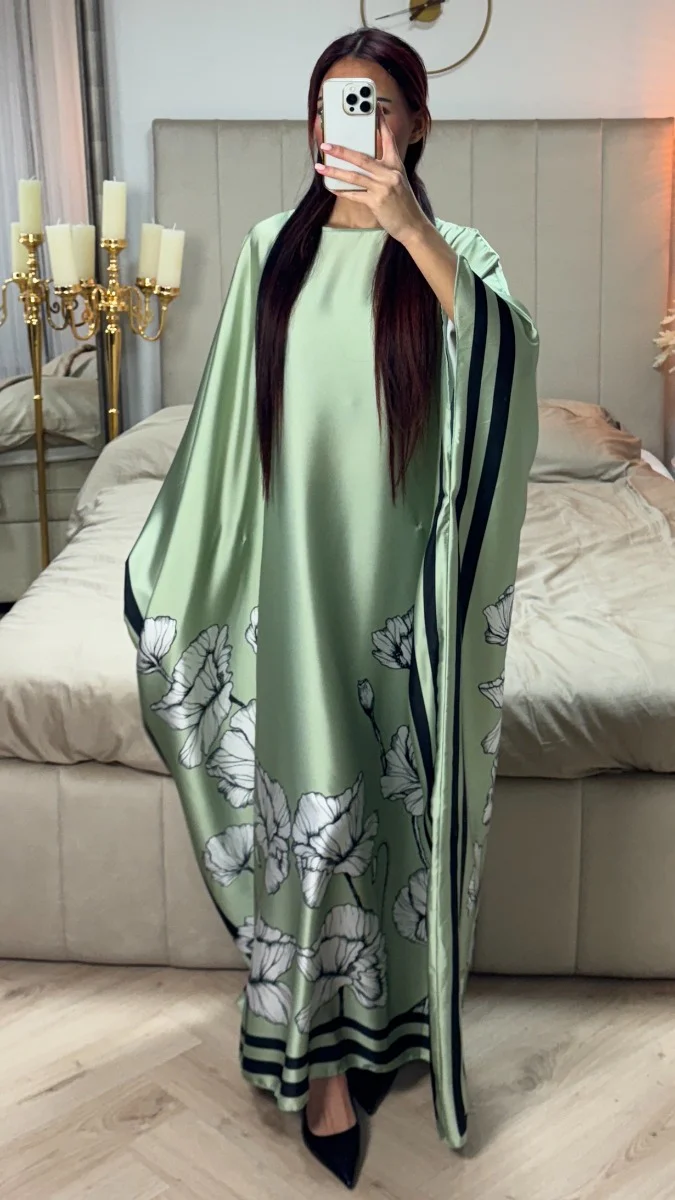Inside Tie Belt Flower Print Dress - Image 5