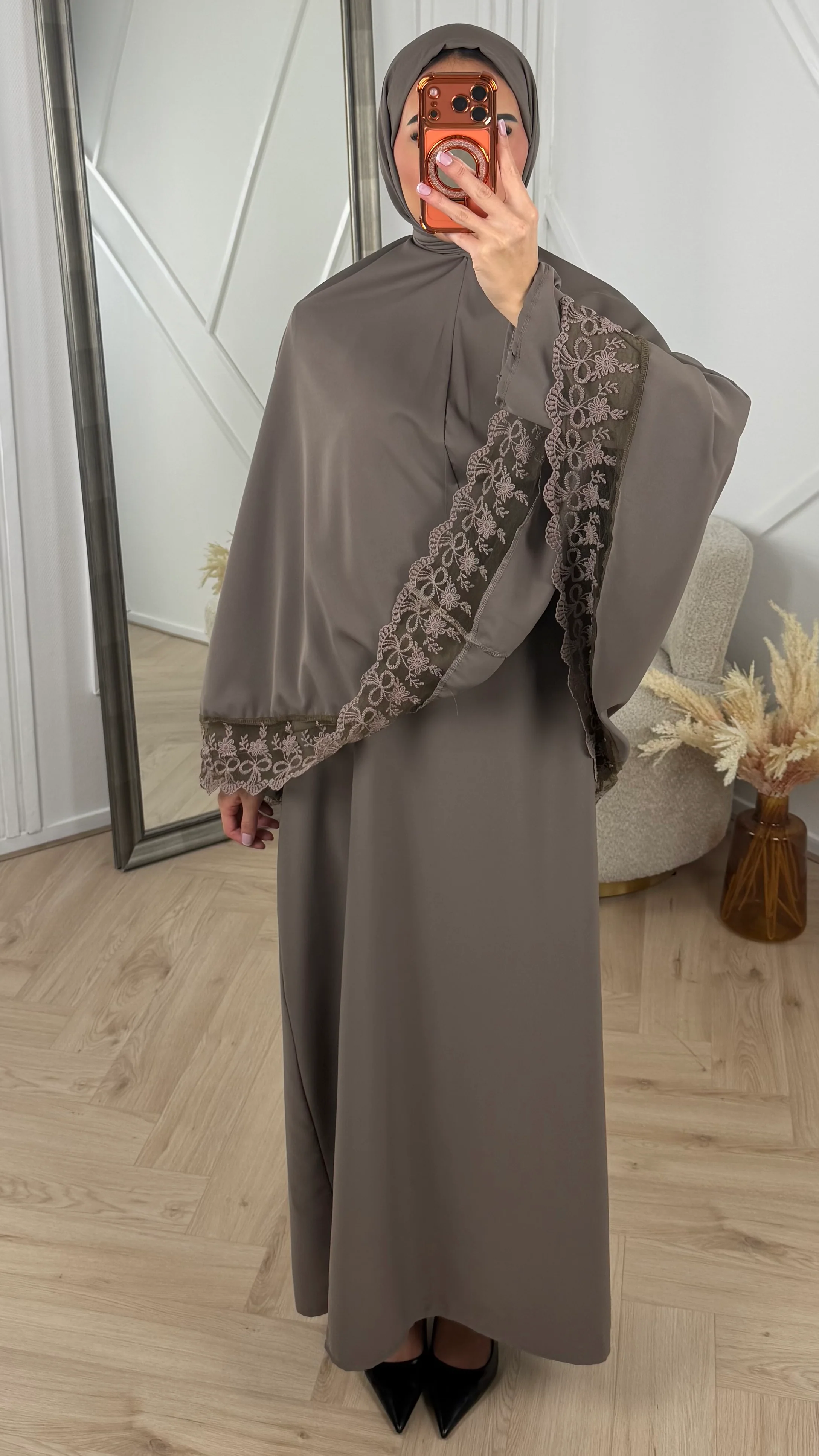 Khimar Maxi Jurk met Kantafwerking - Image 6