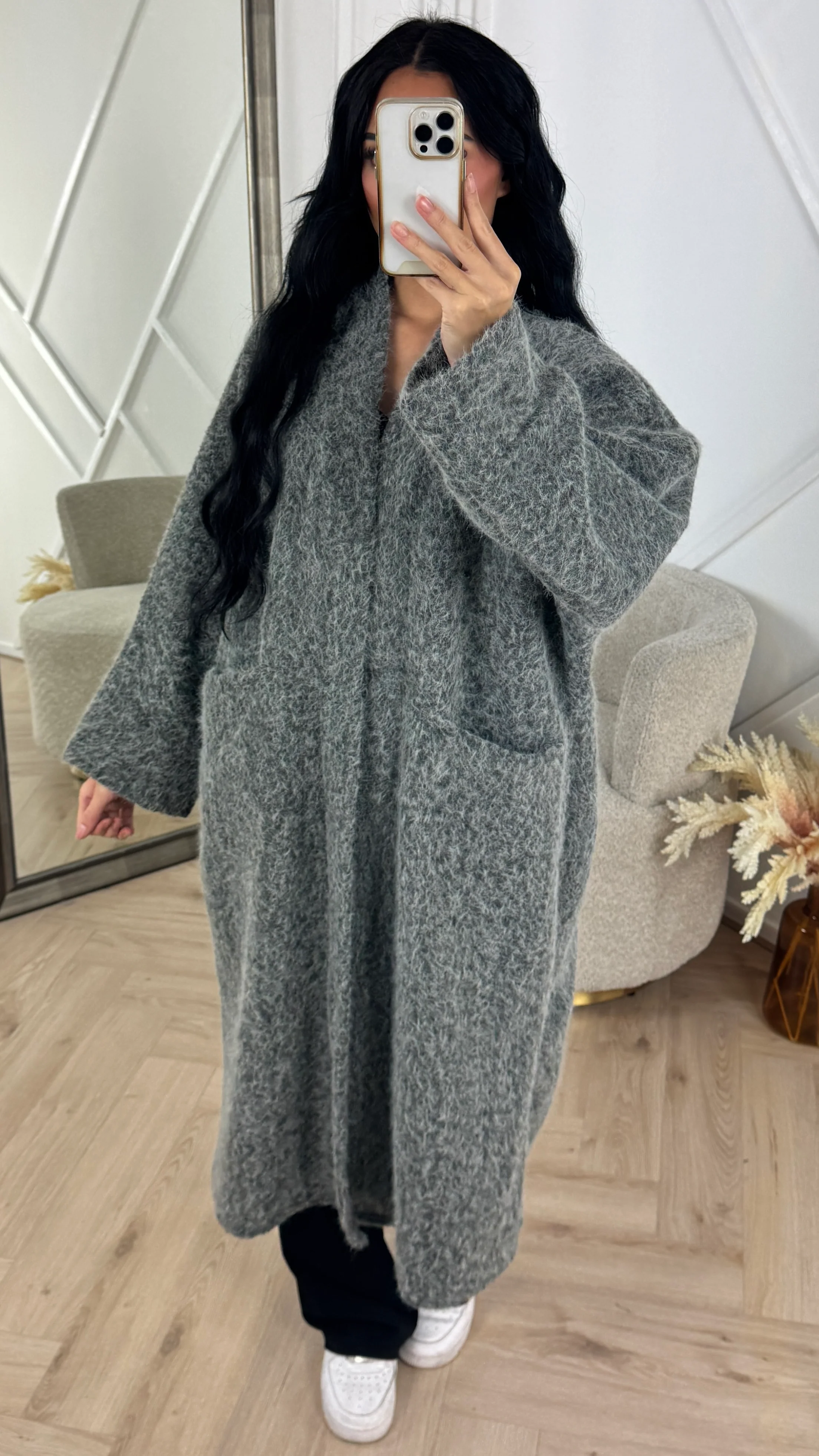 Lange Teddy Cardigan met Zakdetails - Image 8