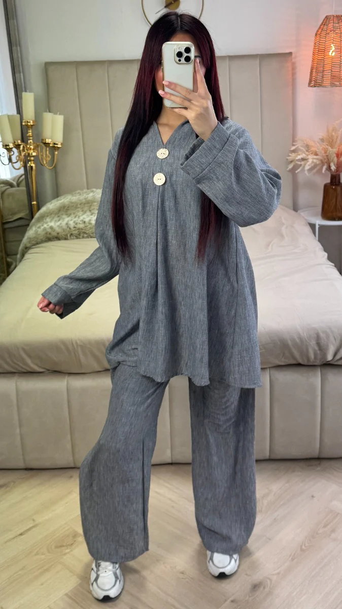 Linnenlook Oversized Set Double Golden Button Detail - Image 11