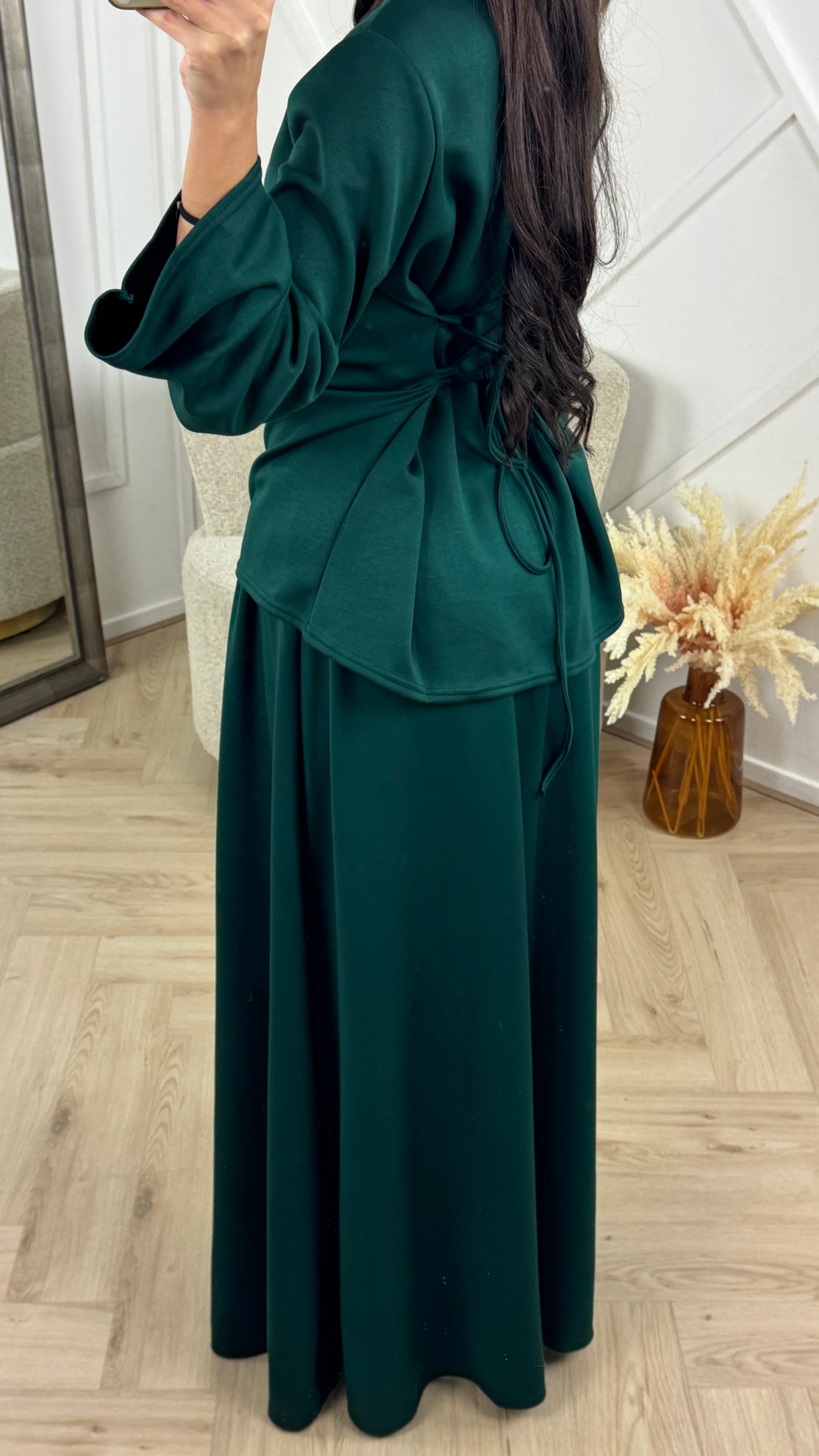 Luxe Rok Set met Hoge Hals en Taillelint - Image 14