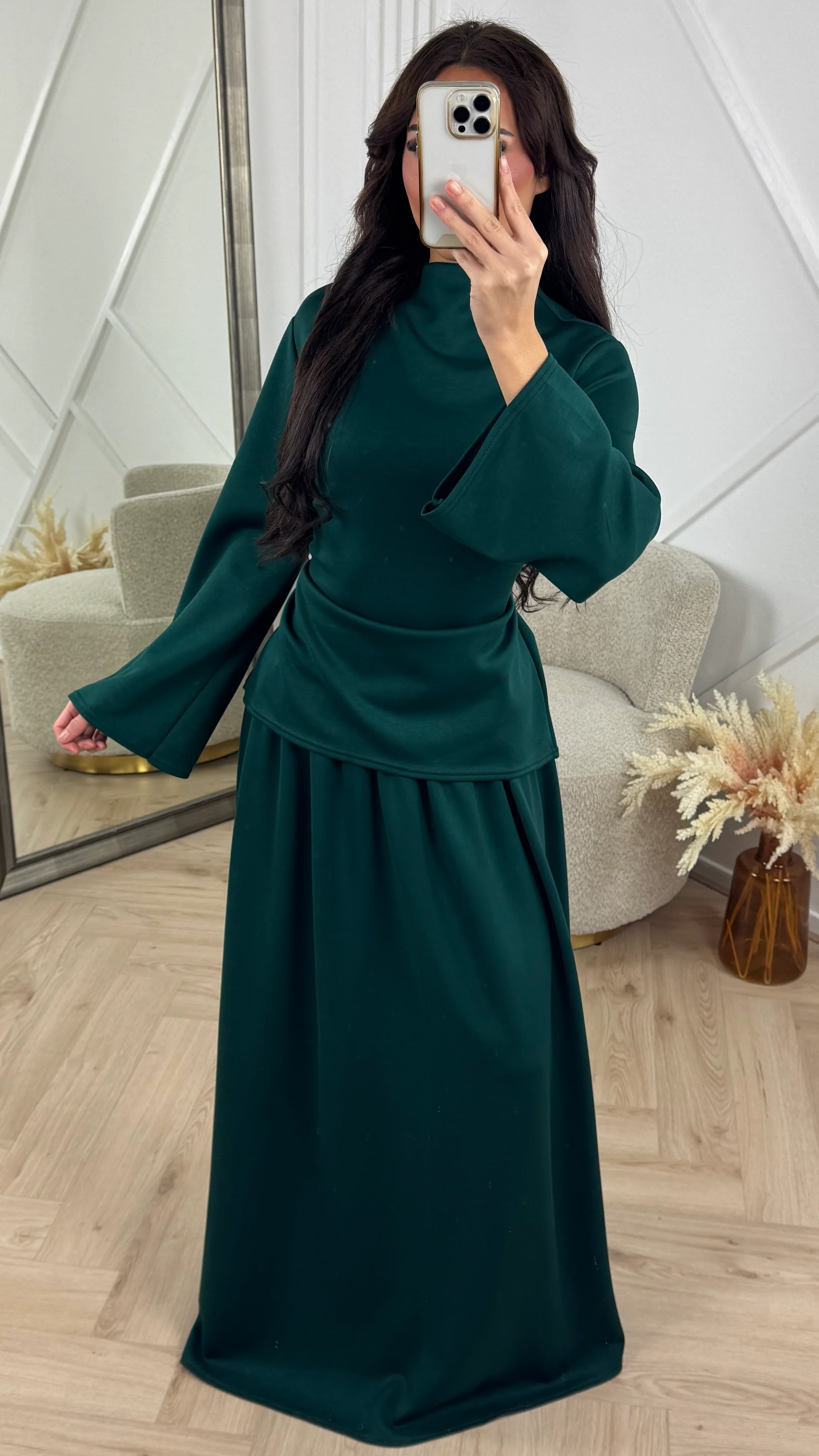 Luxe Rok Set met Hoge Hals en Taillelint - Image 15