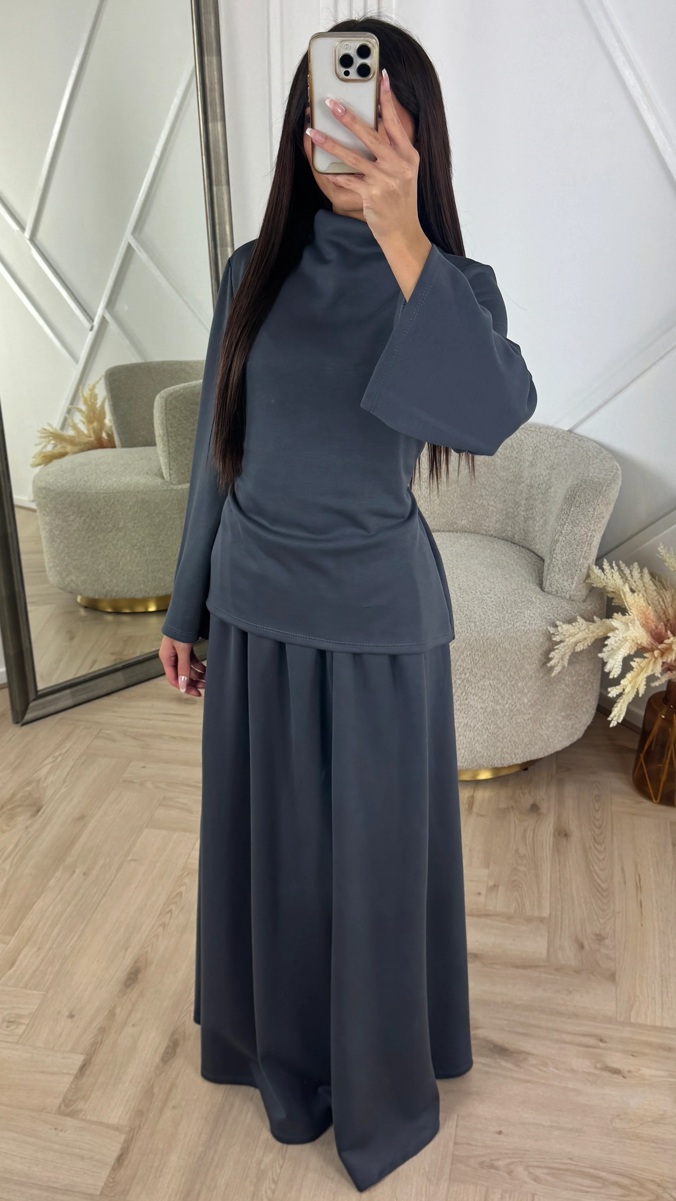 Luxe Rok Set met Hoge Hals en Taillelint - Image 6
