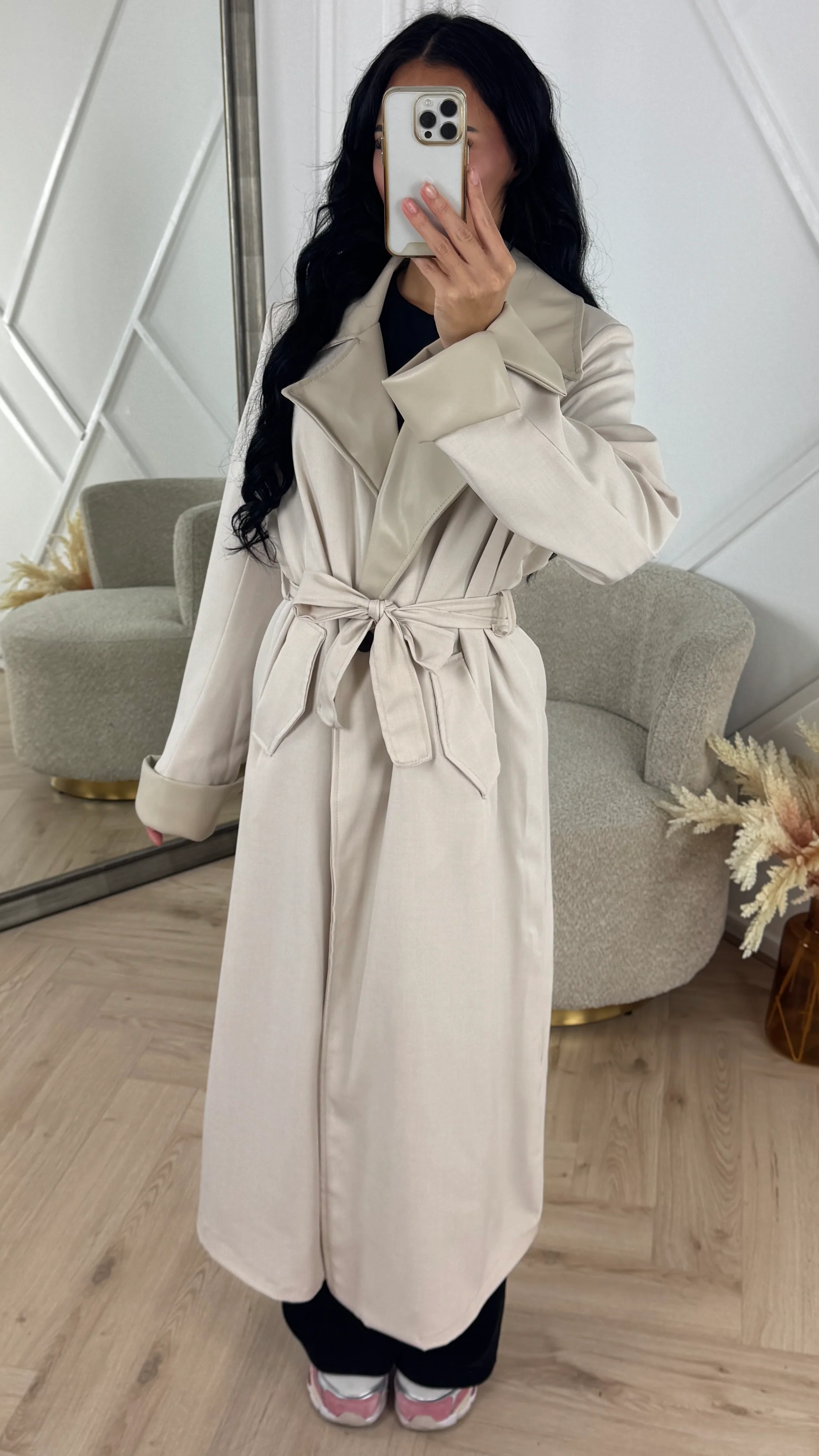 Luxe Trenchcoat met Leren Revers & Ceintuur