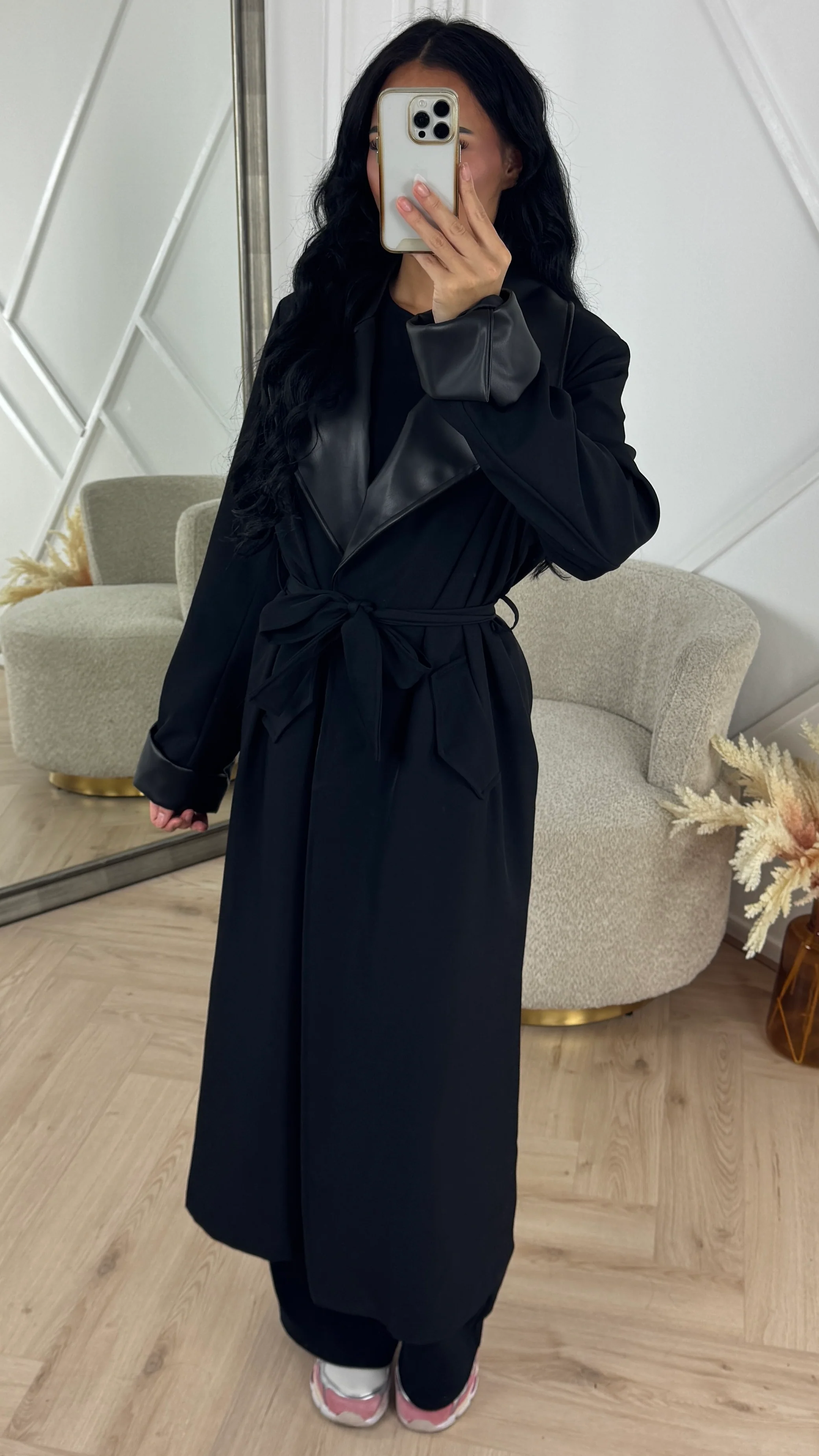Luxe Trenchcoat met Leren Revers & Ceintuur - Image 2