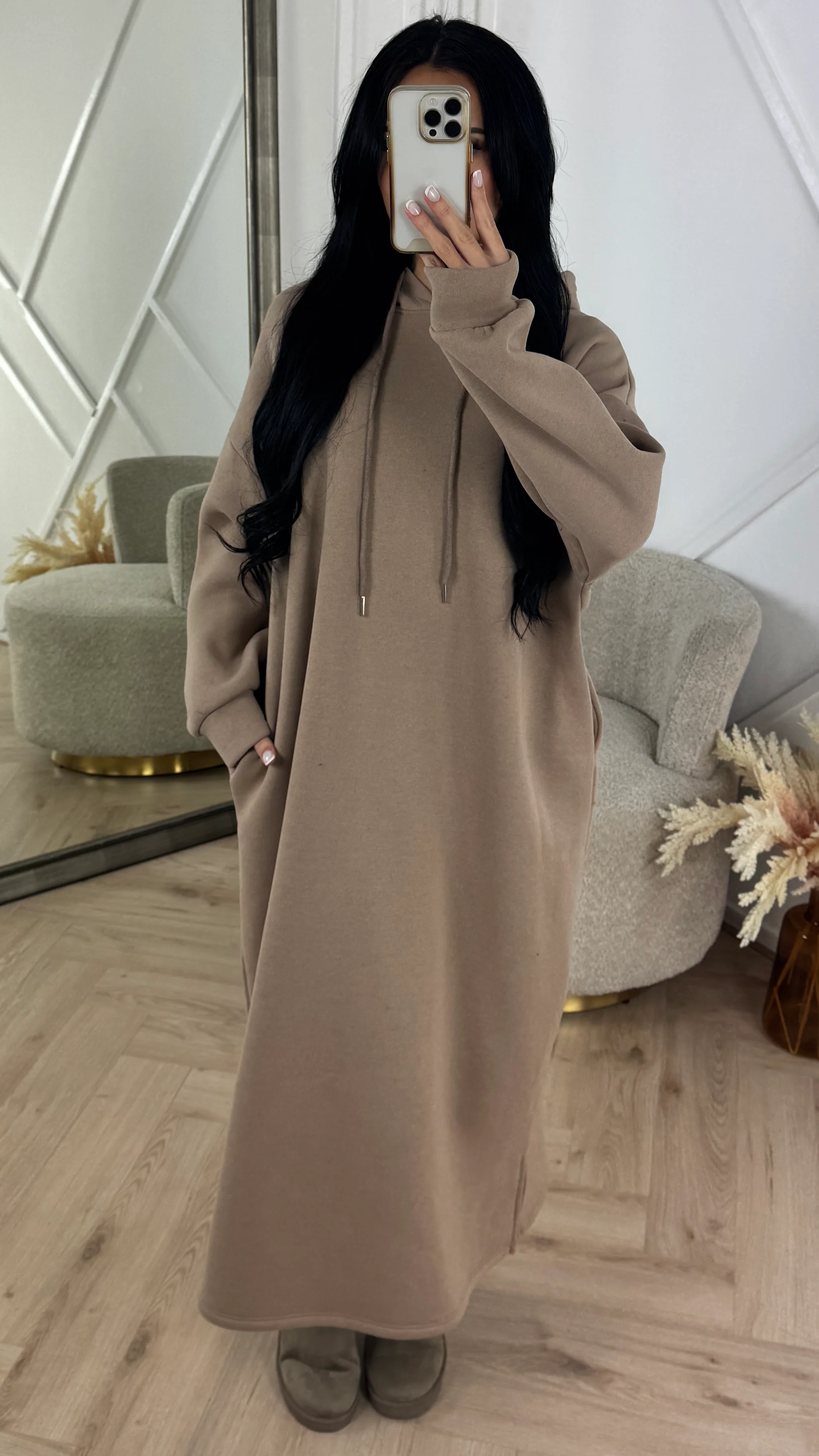 Maxi Hoodie Dress met Splitten - Image 2