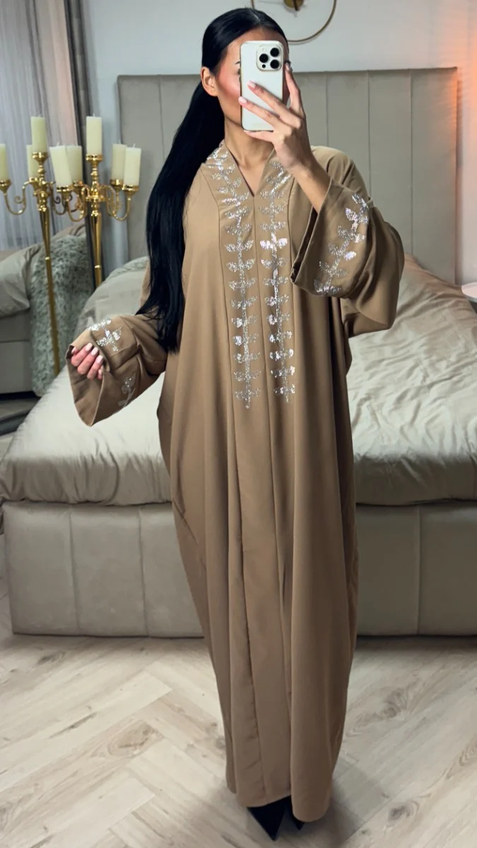 Oversized Abaya Glitter Design - Image 11