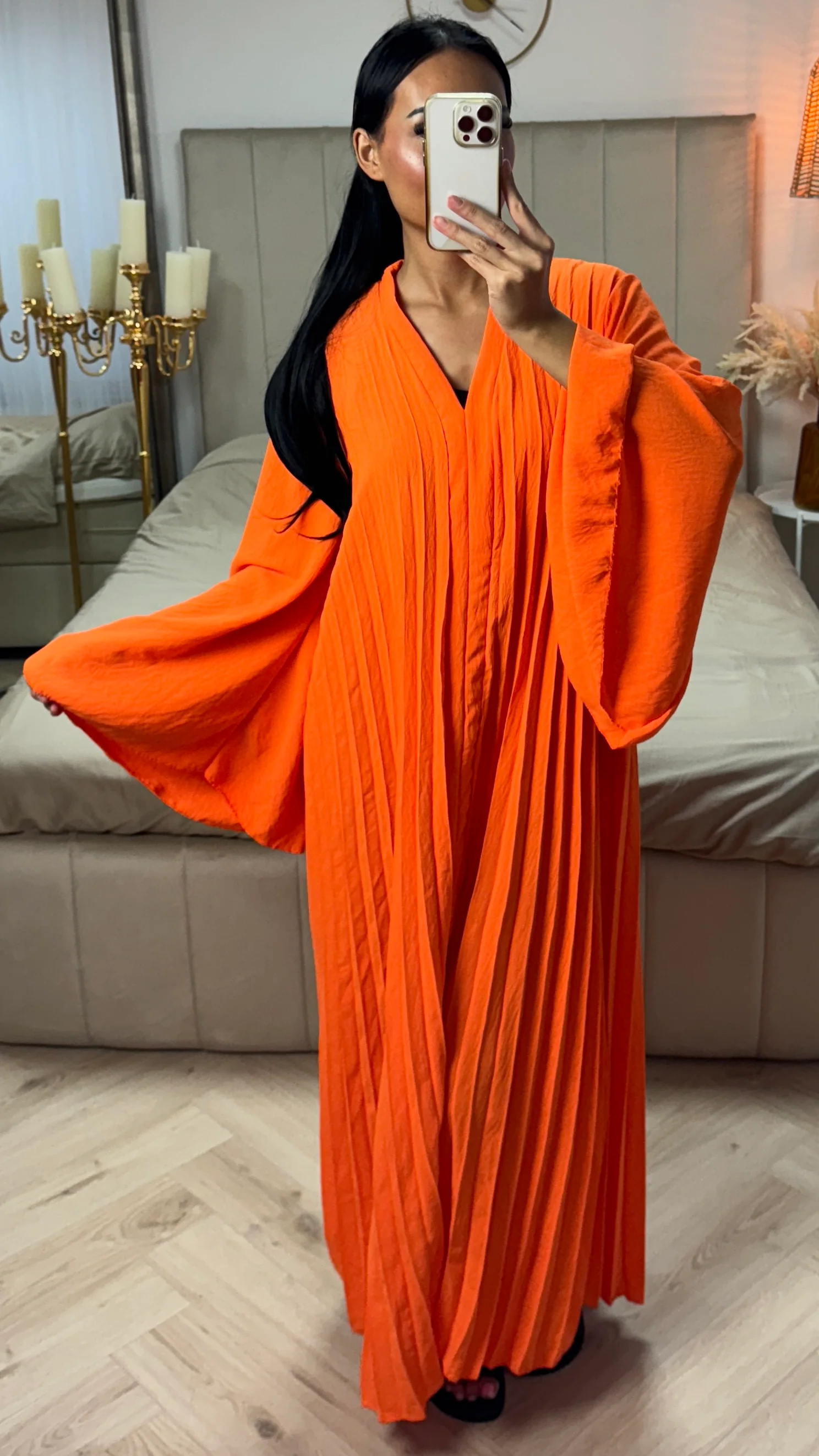 Oversized Abaya met Plooien en Vlindermouwen - Image 13