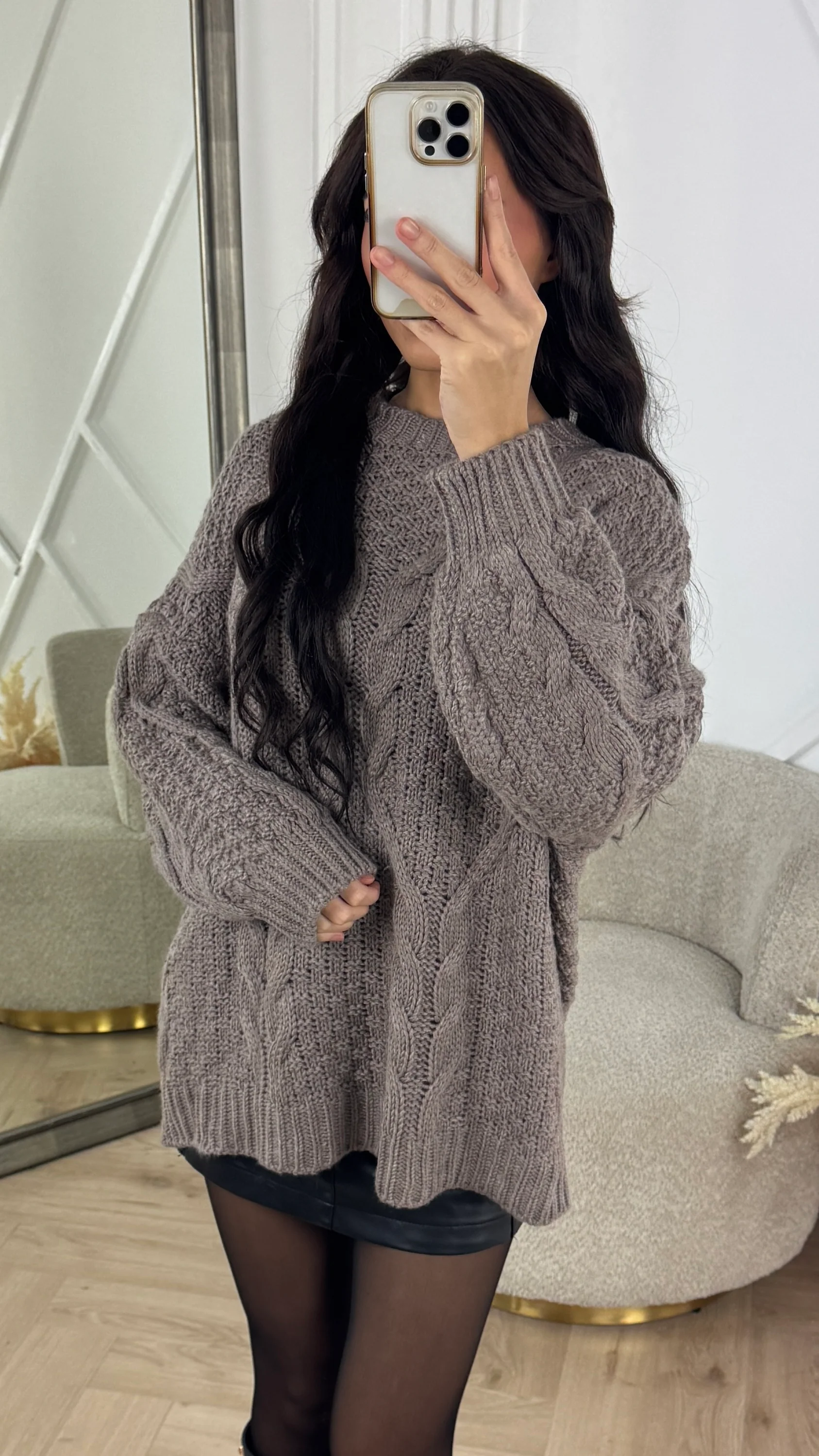 Oversized Cable Knit Sweater – Chunky & Cozy Fit - Image 2