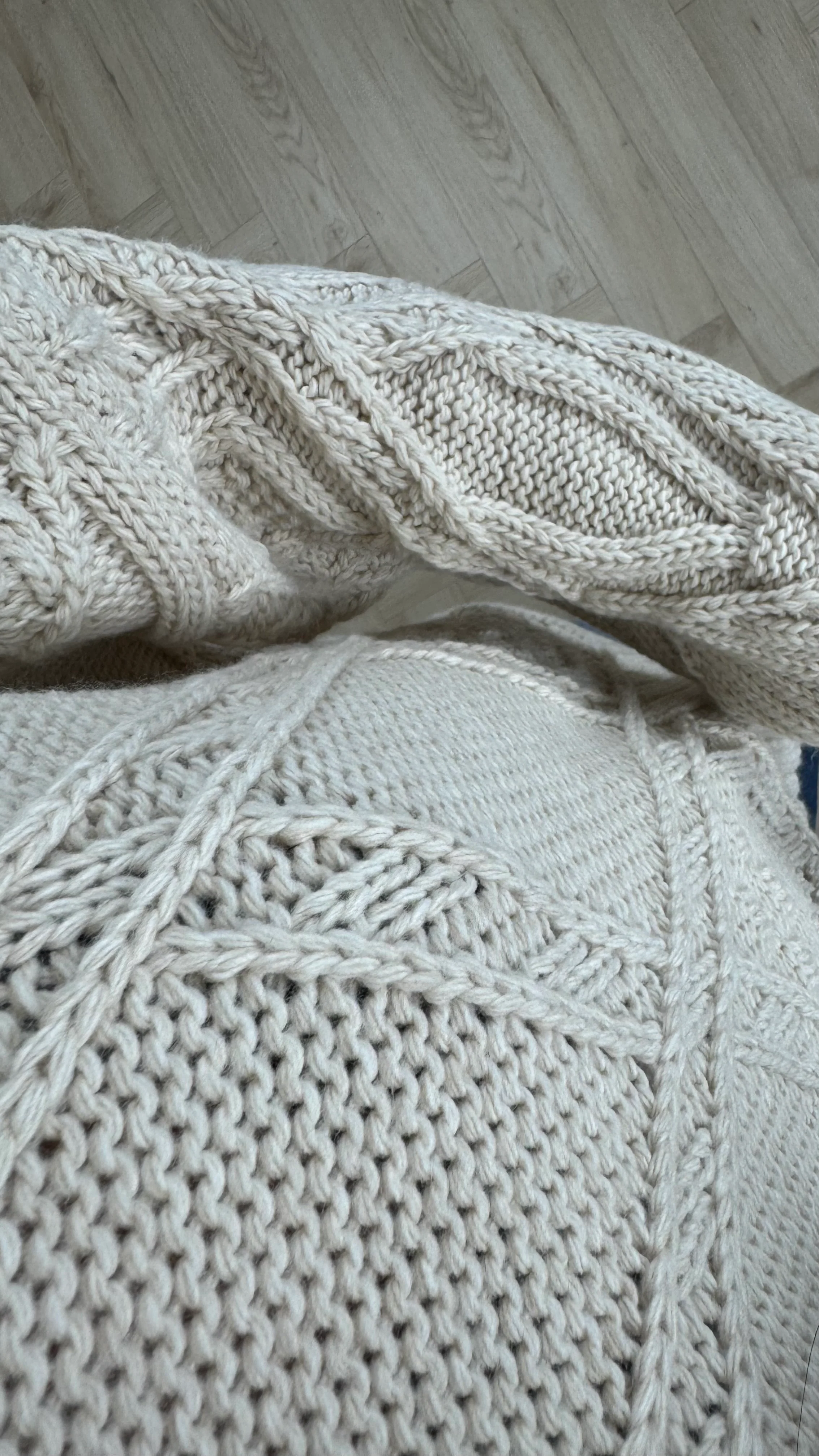 Oversized Kabel Knit Trui - Image 4