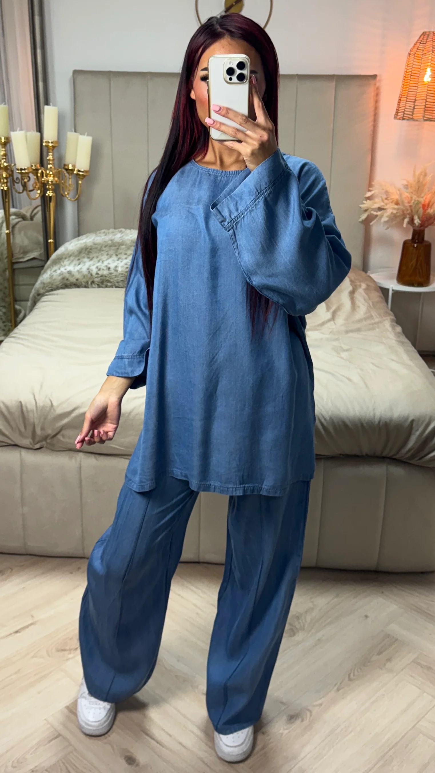 Oversized Round Neck Soft Set Mid Line Detail - Image 4