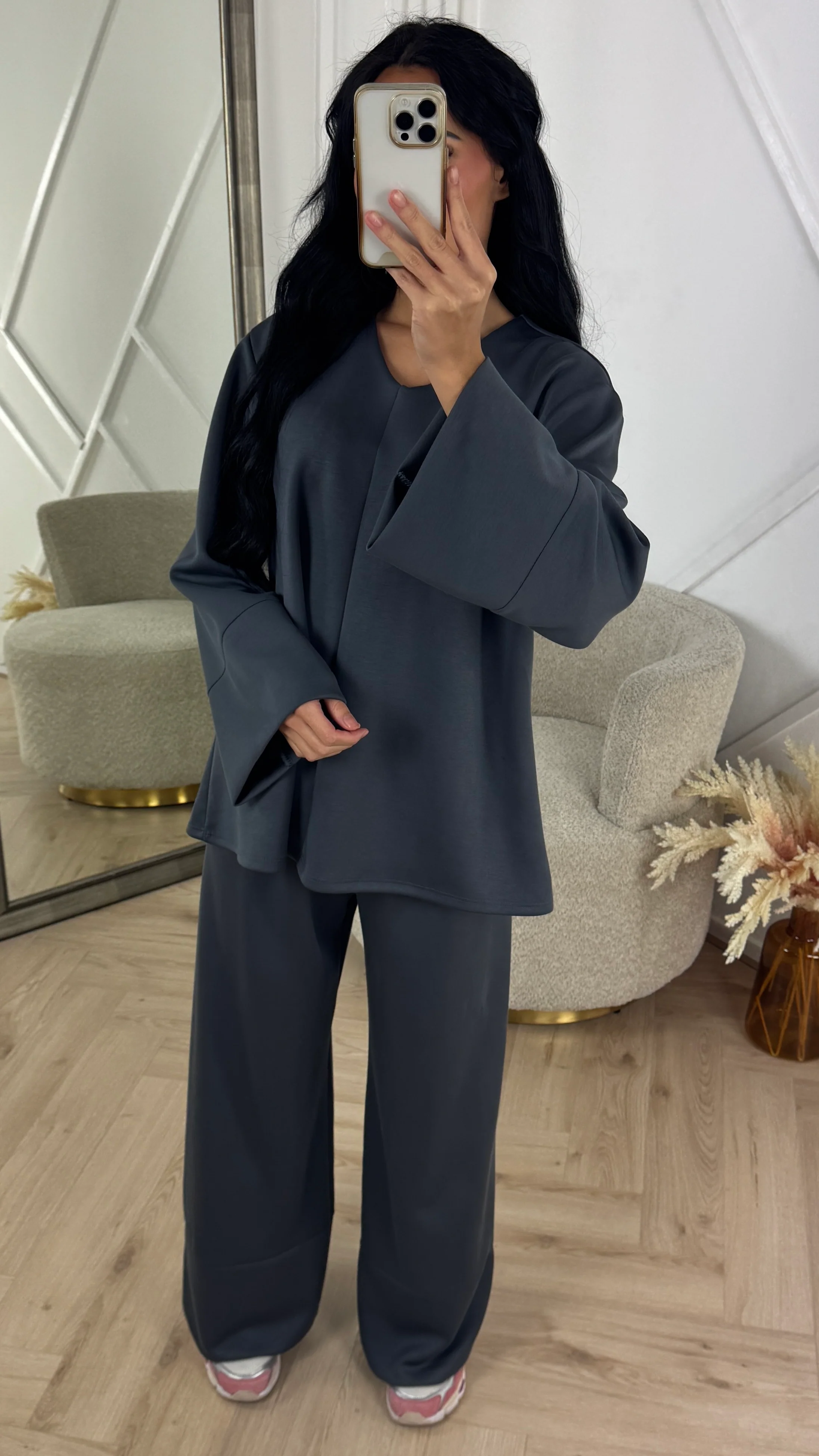 Oversized Two-Piece Set met Wijde Mouwen & Wide Leg Broek - Image 9
