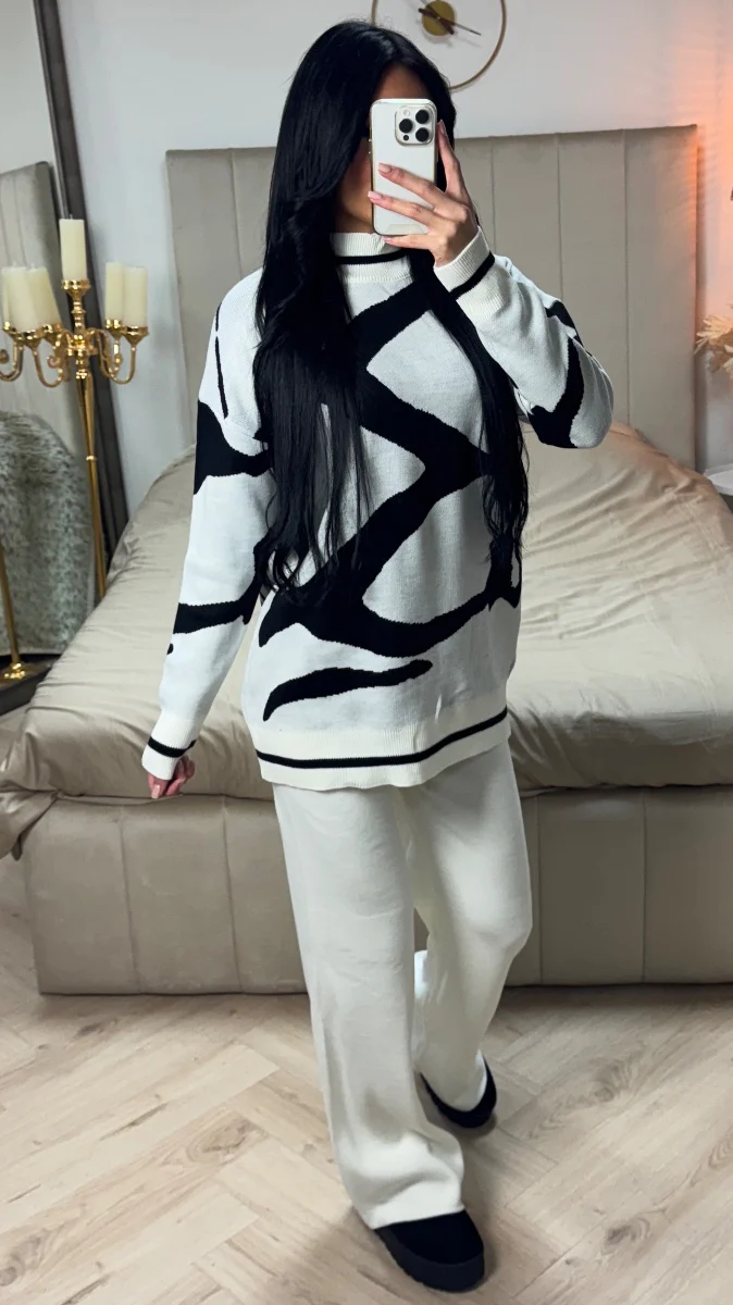 Premium Knitwear High Neck Sweater + Wide Leg Pants Art Design Set - Image 5