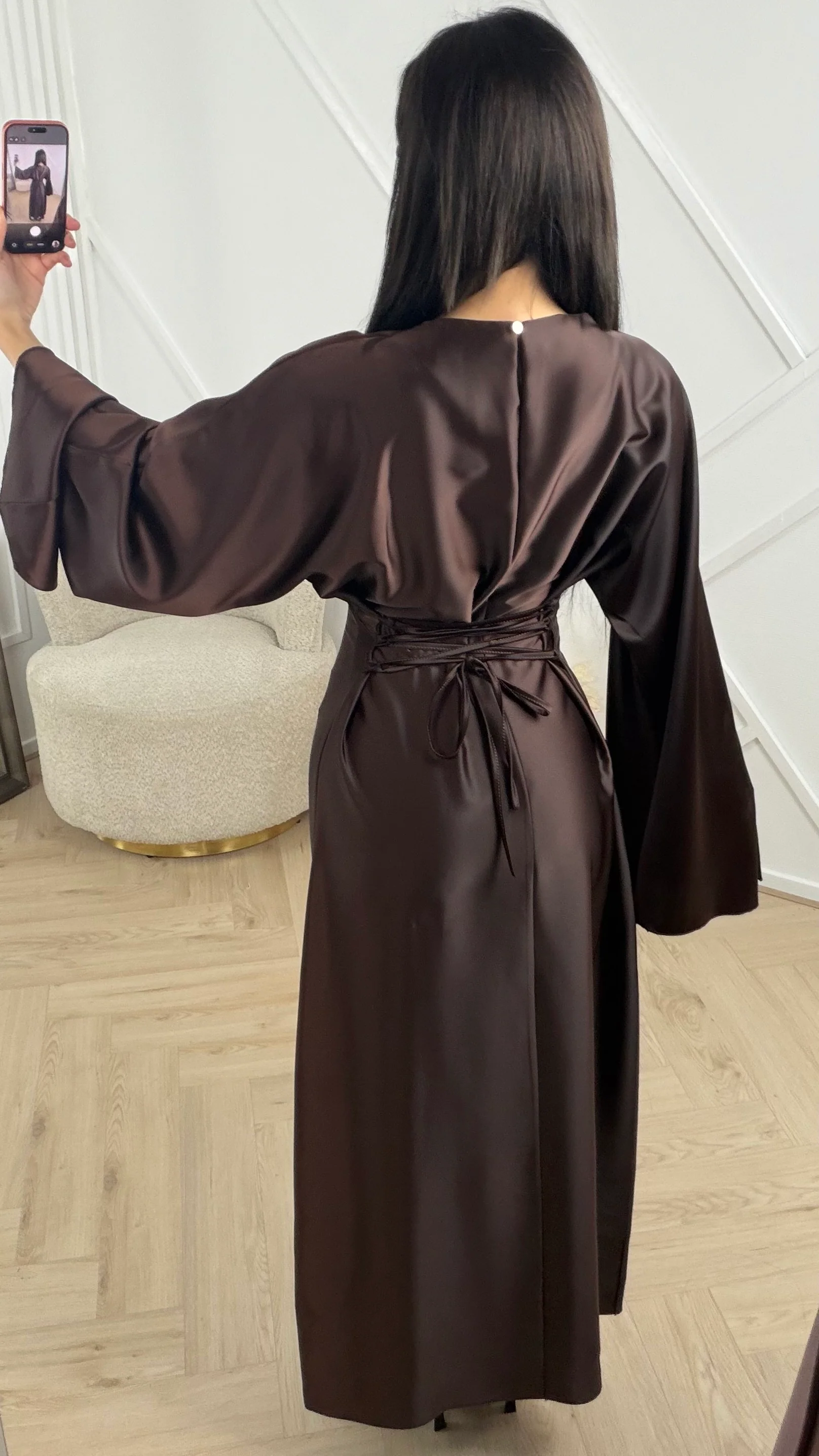 Satijnen Abaya Maxi Jurk met Wijde Mouwen - Image 2