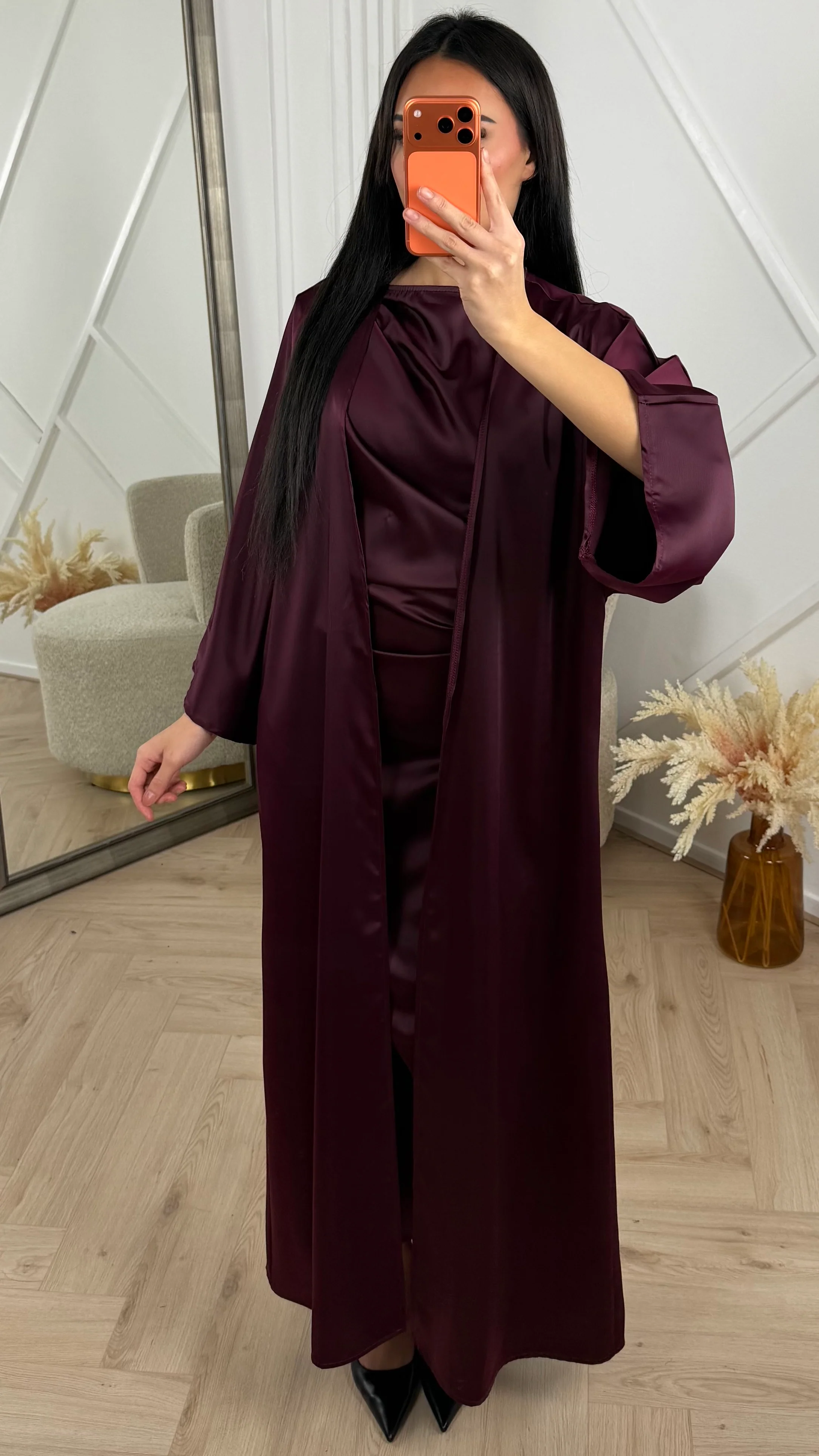 Satijnen Abaya met Mouwloze Onderjurk - Image 6