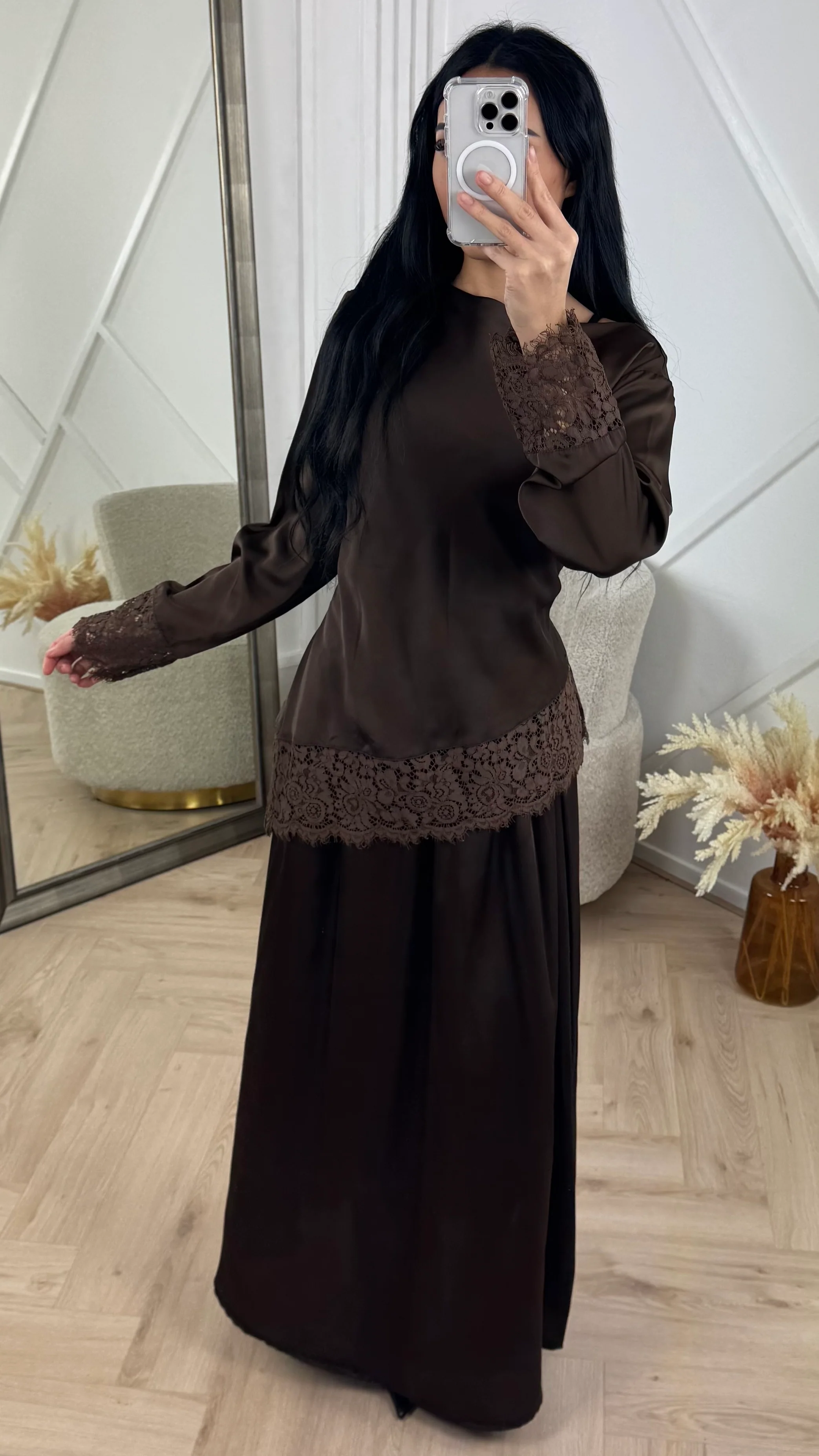 Satijnen Two-Piece Set met Kantdetails - Image 6