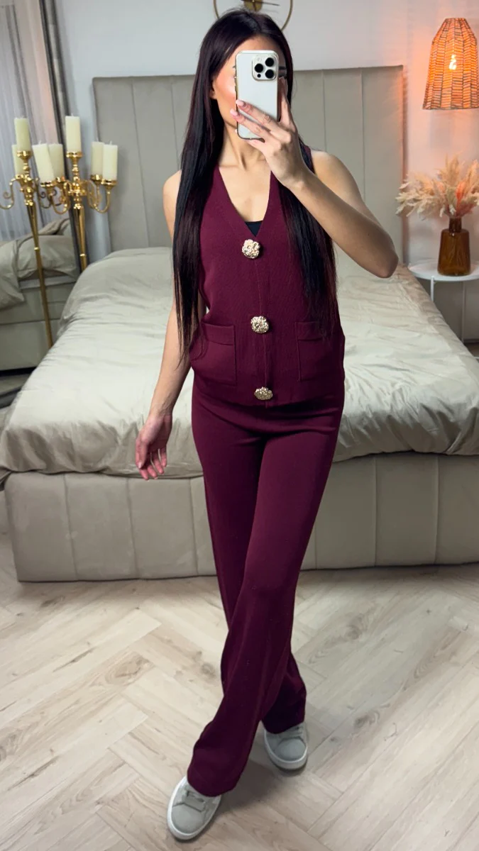 Sleeveless Summer Knit Set Golden Button Detail