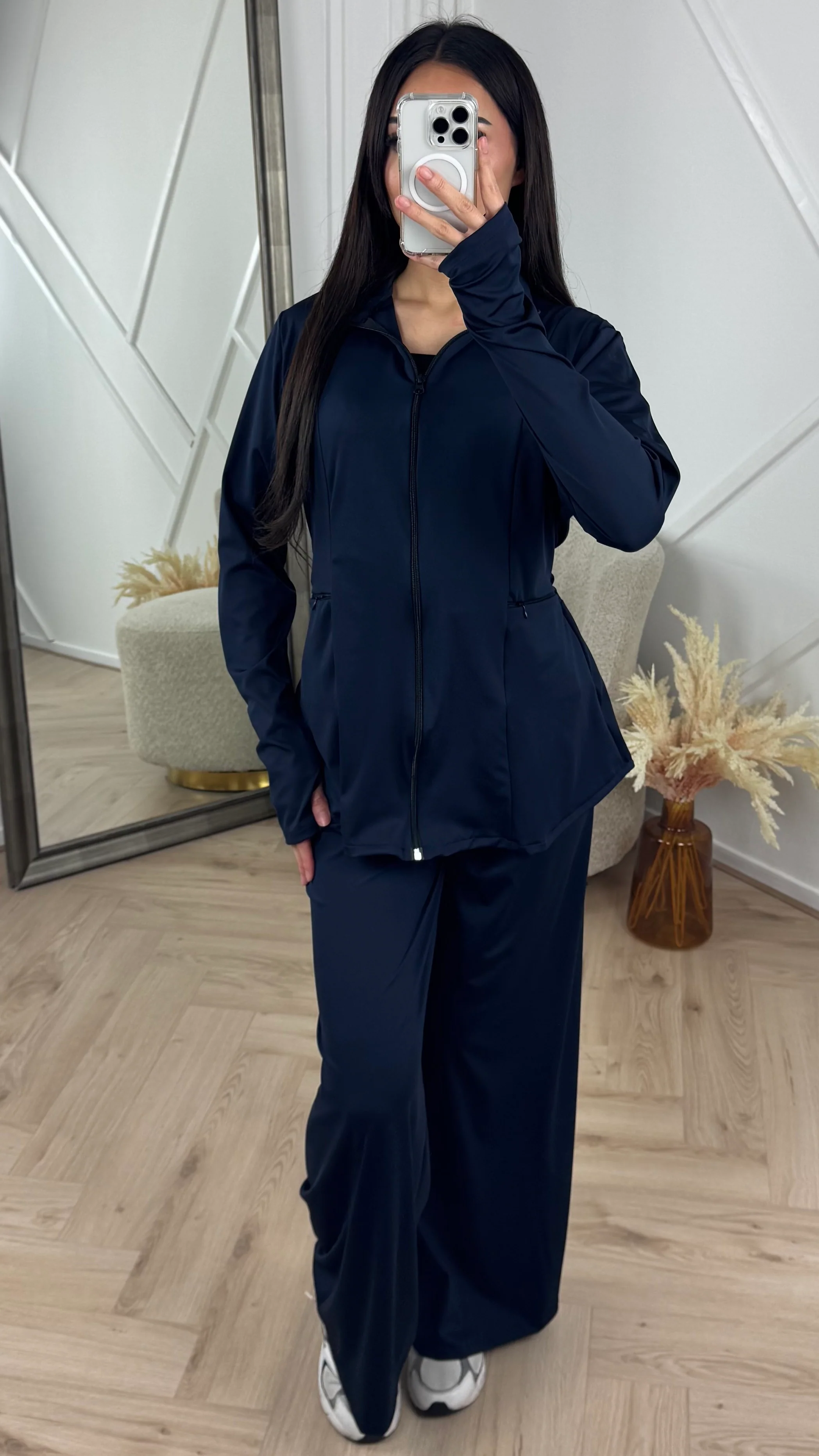 Sportieve 2-Piece Fitness Set met Rits en Wijde Broek - Image 3