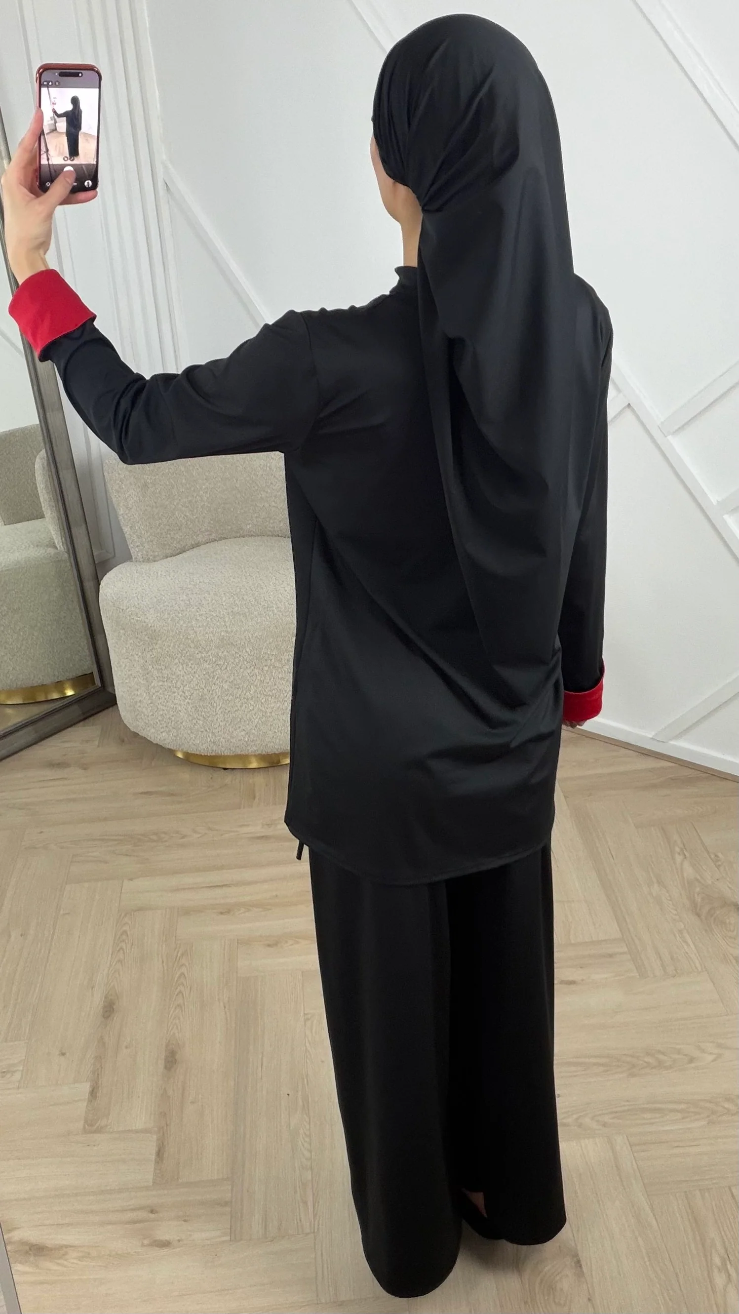 Sportieve Burkini Set met Contrast Rits en Omslagmanchetten - Image 10