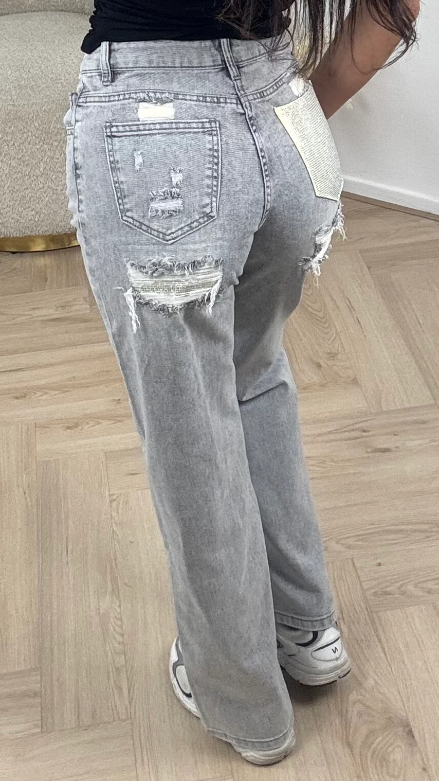 Straight Leg Jeans met Destroyed Details en Statement Achterzak HM1576-6 - Image 3