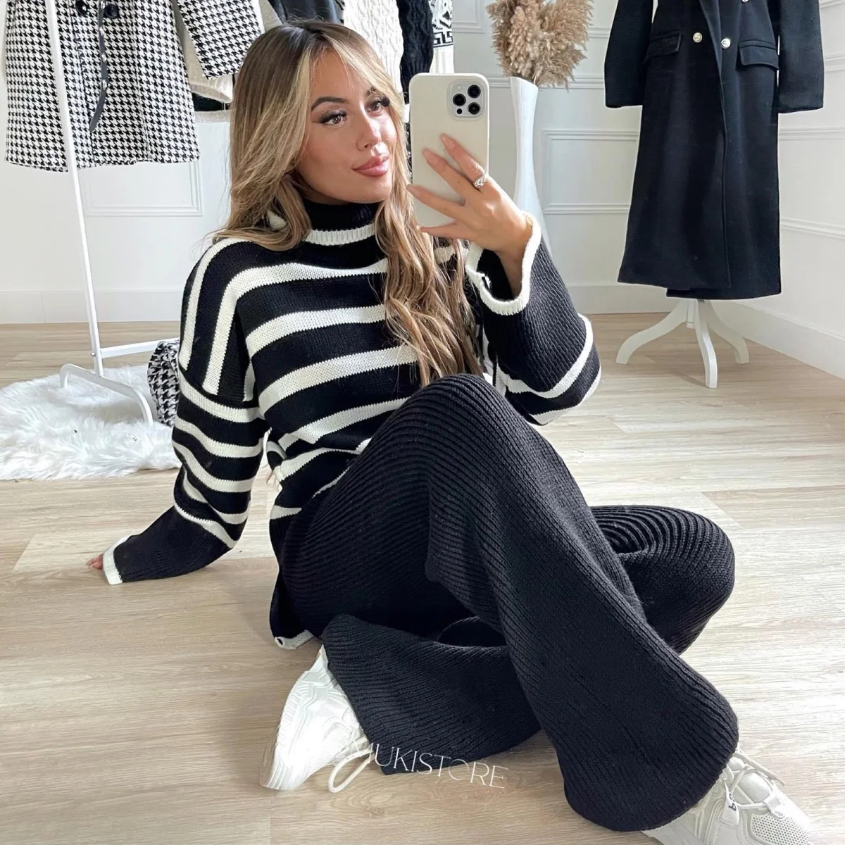 Striped Col Wide Leg Musthave Set - Image 4