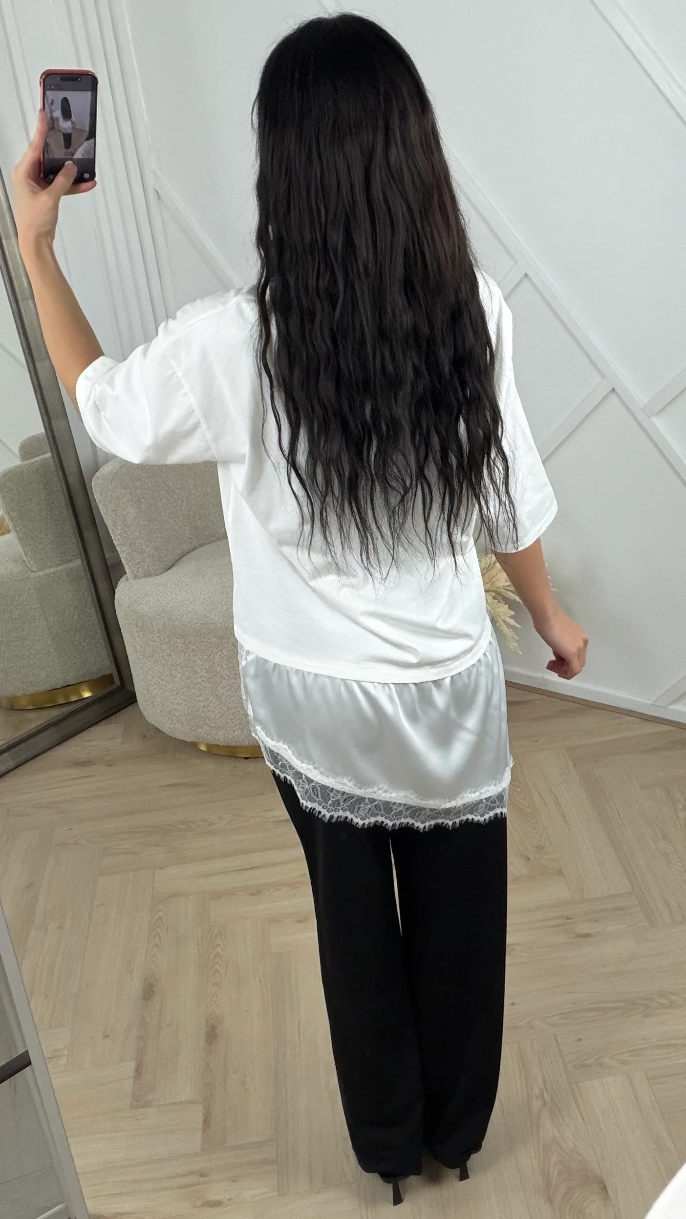 T-Shirt Top met Satijnen Onderlaag en Kant - Image 4