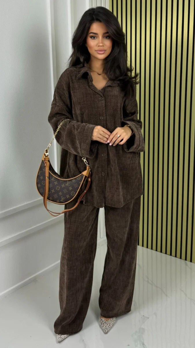 Thick Gloss Design Material Blouse Set - Image 3