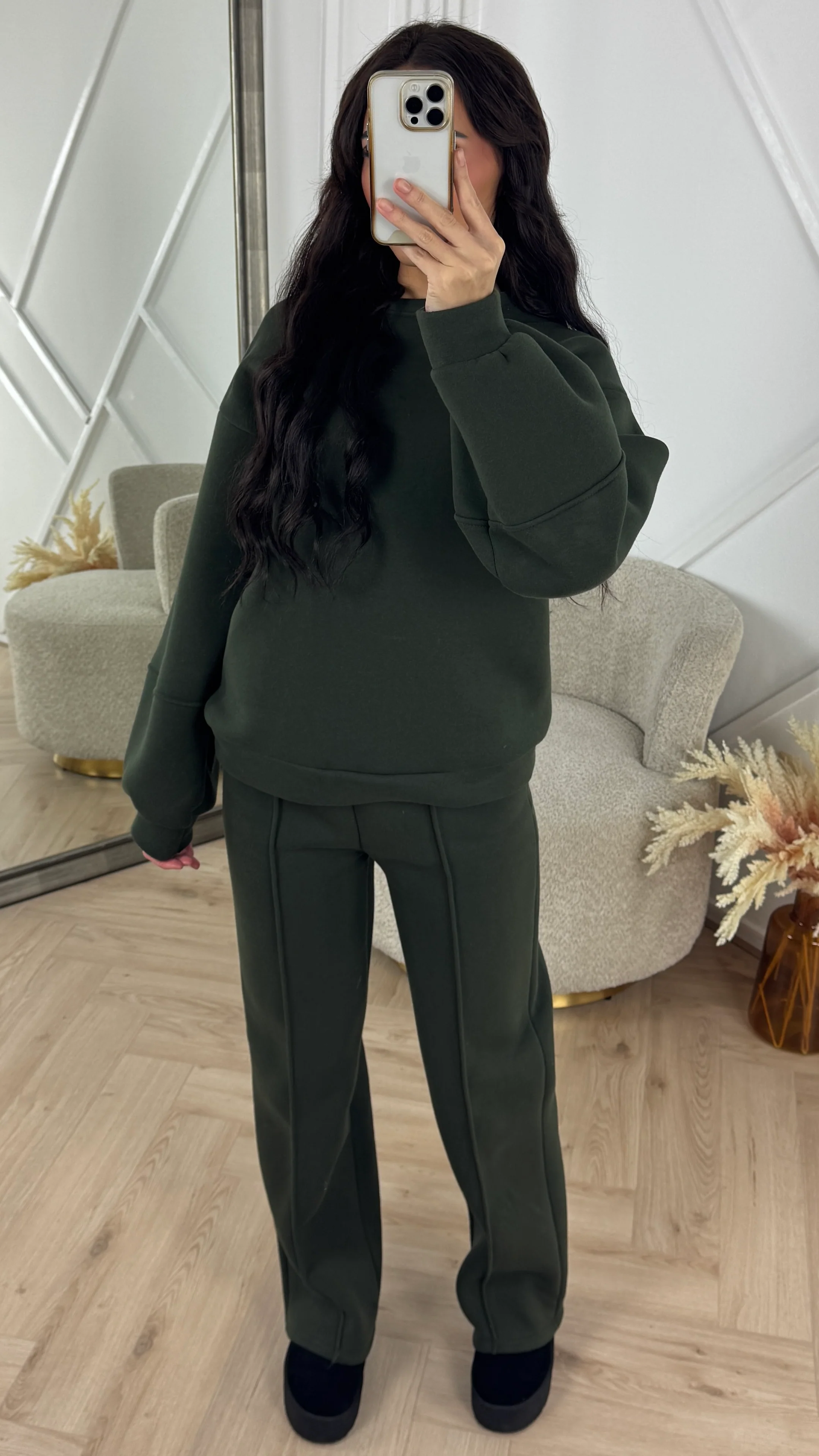 Thick Jogging Set Seam Detail - Image 7