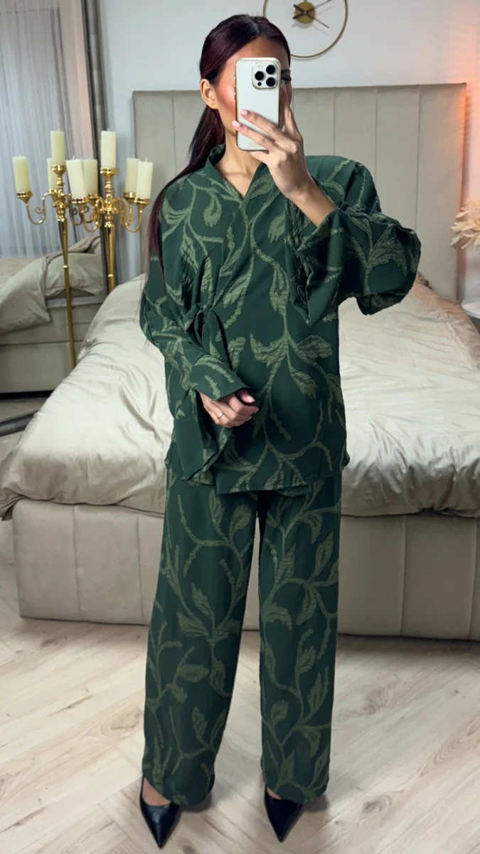 Tie Belt Flower Embroidery Wrap Set - Image 2