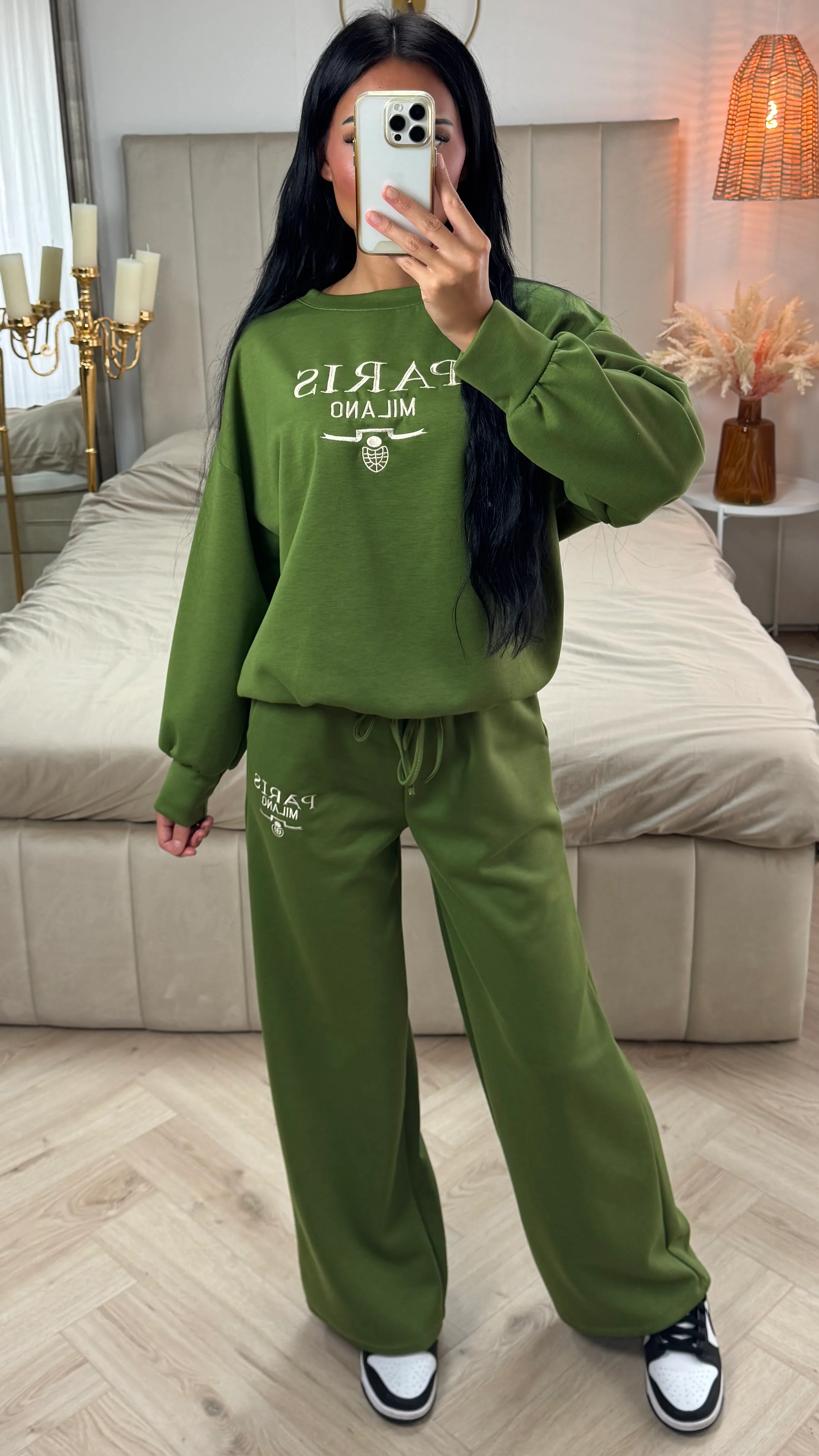 Tweedelige Jogging Set met Paris/Milano Print - Image 2