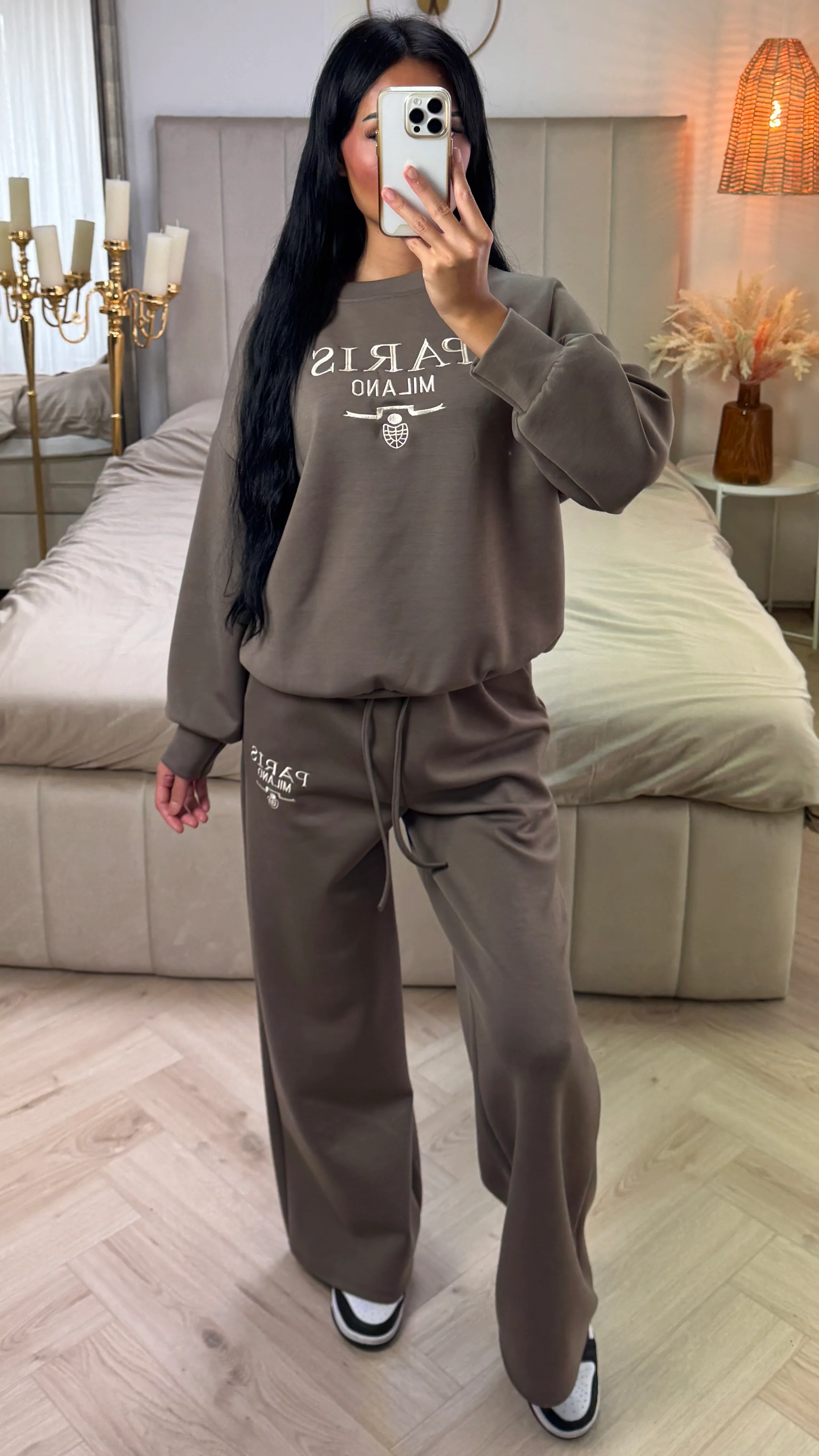 Tweedelige Jogging Set met Paris/Milano Print - Image 5