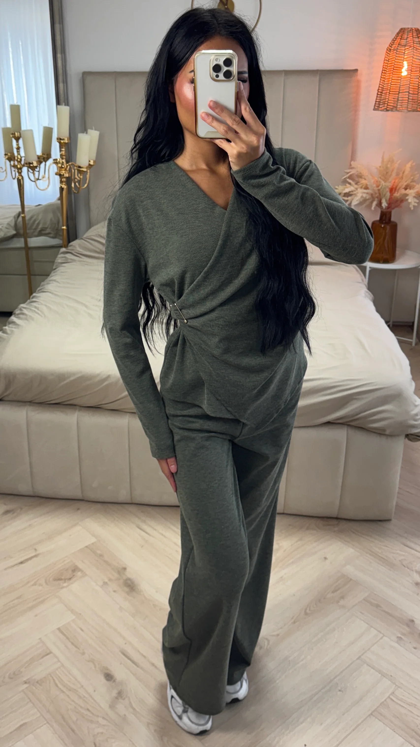 Two-Piece Set met Wrap Top en Wide Leg Broek - Image 4