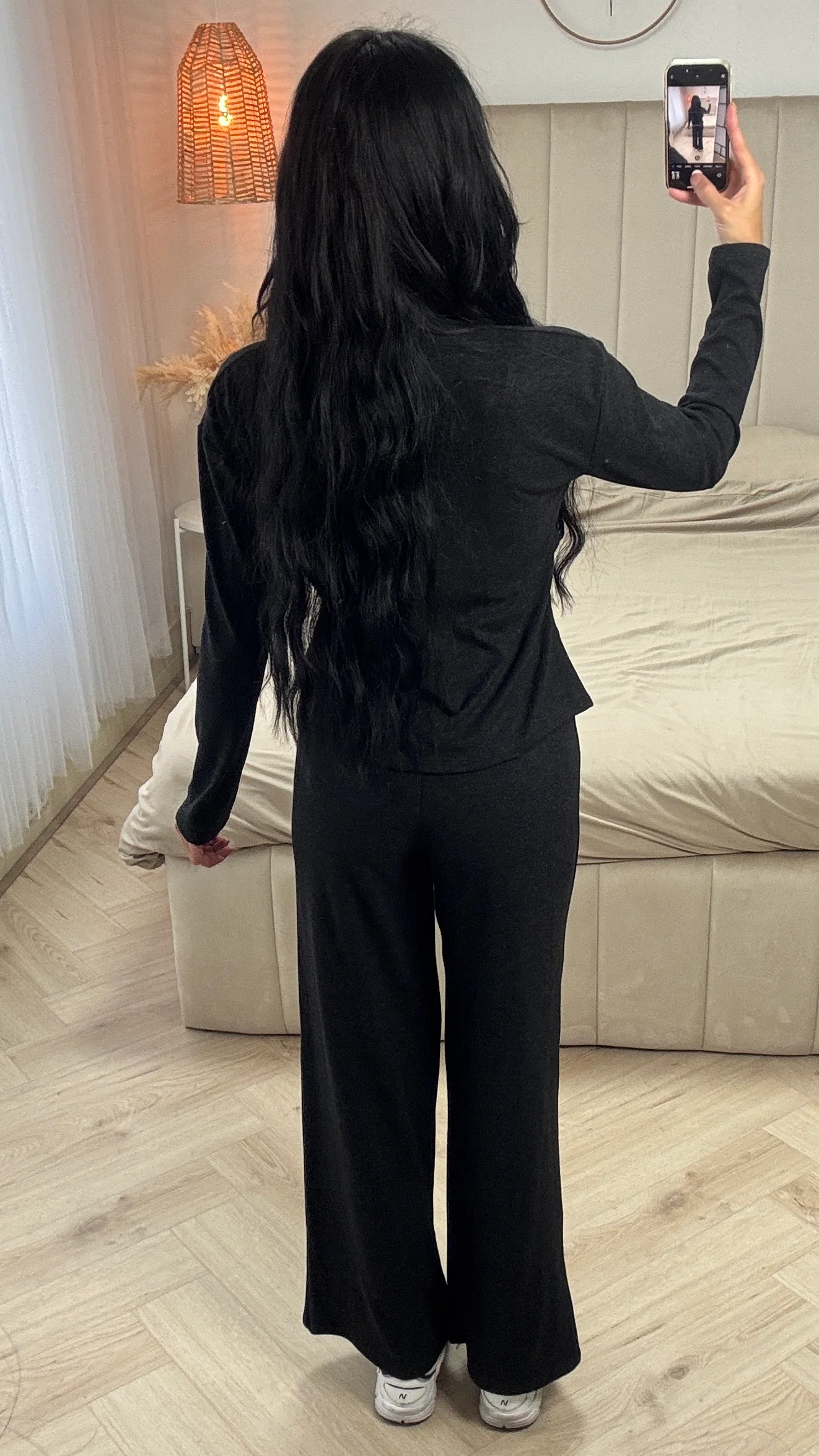 Two-Piece Set met Wrap Top en Wide Leg Broek - Image 9