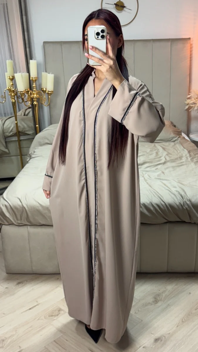 V Neck Abaya Diamonds - Image 7