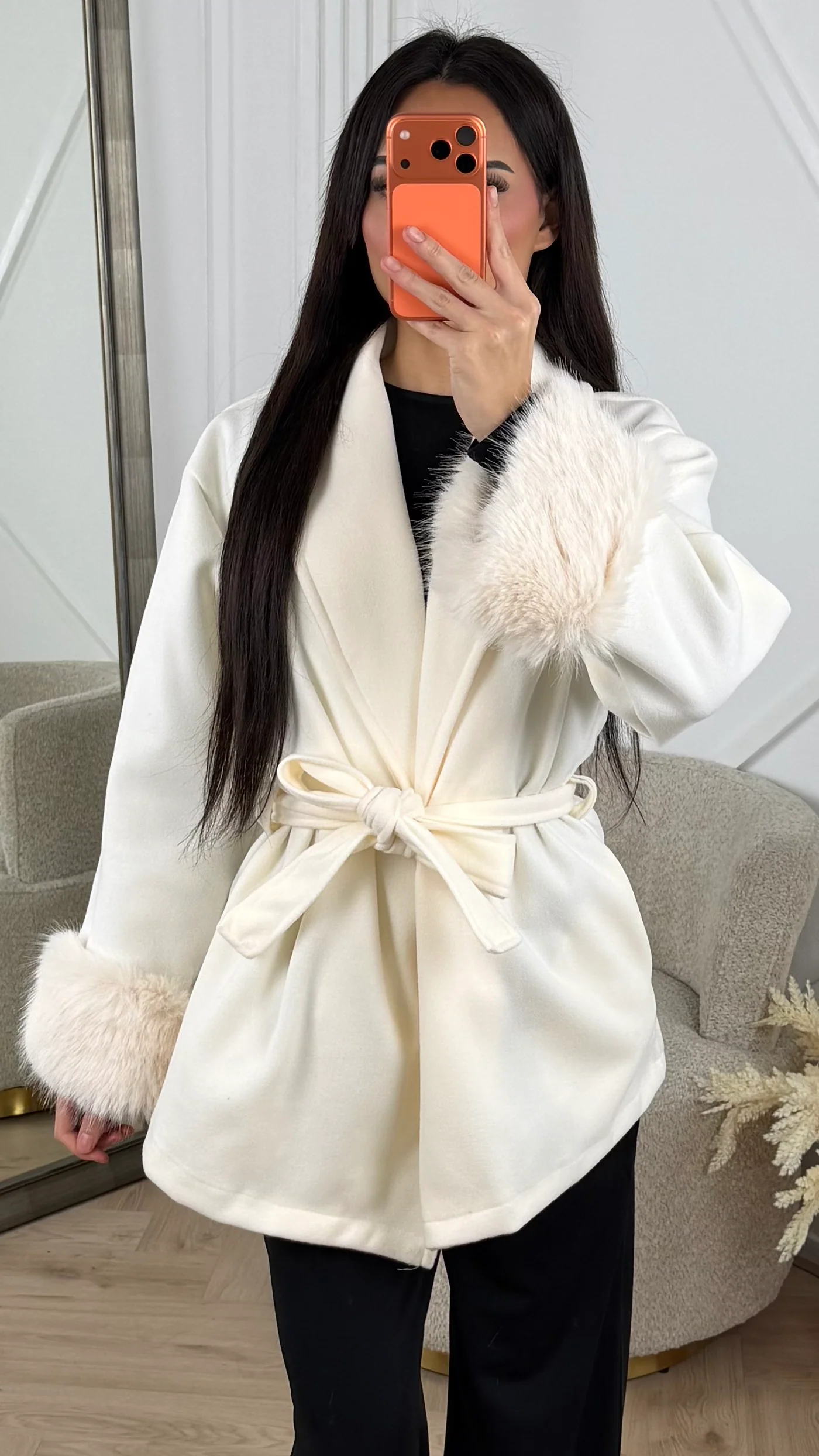 Wrap Coat met Faux Fur Manchetten - Image 7